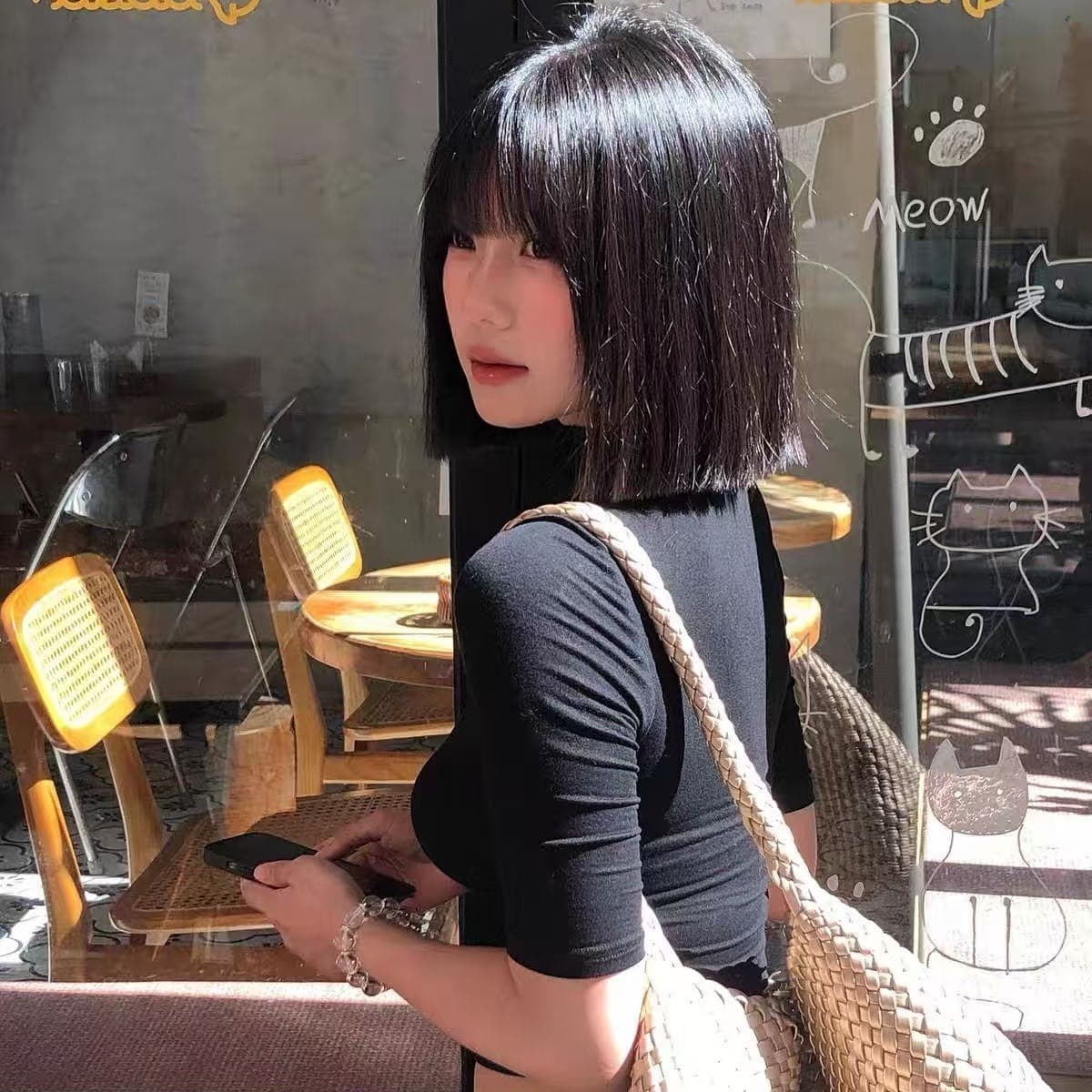 프랑스식 레트로 반하이넥 반팔 티셔츠 여성 이른 가을 쇼트 스타일 몸매 가꾸기 다용도 슬림해 보이는 품격 캐주얼 핫걸 맨위 이미지 5
