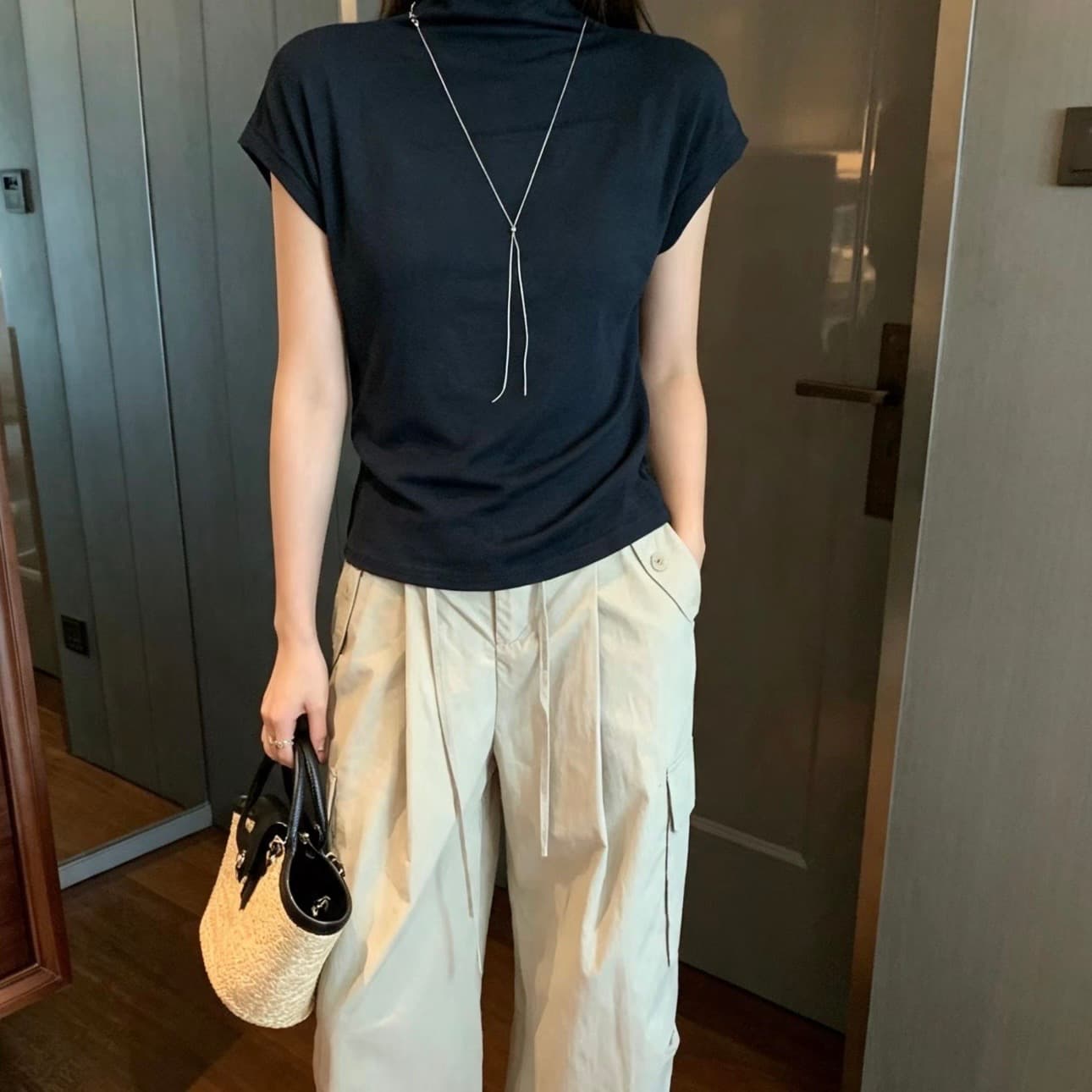반하이넥 패션 한 부서 순수한 욕망 바람 반팔 티셔츠 여성 몸매 가꾸기 슬림해 보이는 기본 셔츠 인사이드 가져 가라. 학생 맨위 ins 트렌디 상세 이미지 5