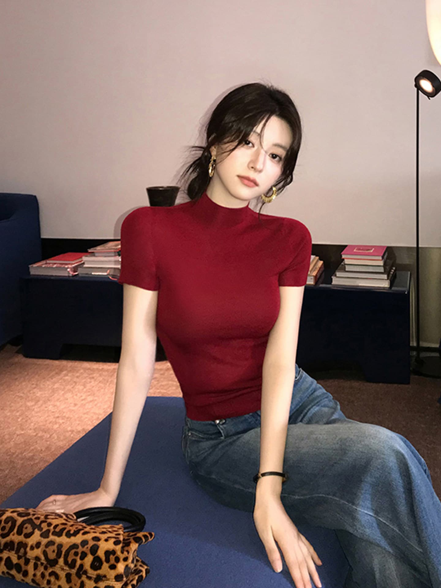 항구 바람 레트로 빨간색 반팔 반하이넥 니트 티셔츠 여성 이른 가을 몸매 가꾸기 인사이드 가져 가라. 기본 셔츠 긍정적 인 어깨 의류 여름 상세 이미지 5
