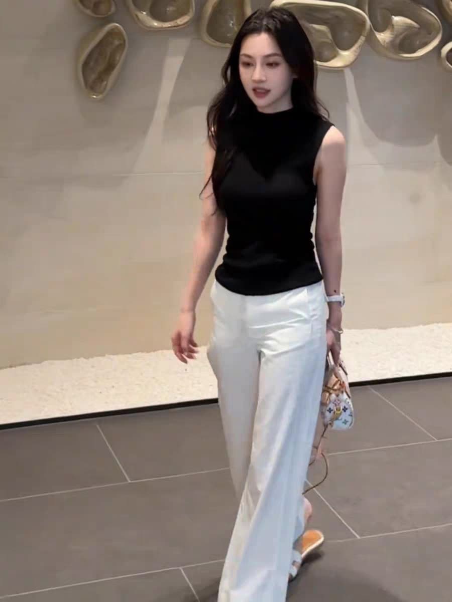 프랑스식 섹시함 검정색 얇은 스타일 니트 조끼 여성 여름 몸매 가꾸기 슬림해 보이는 주간 실크 라이 경기 서울 민소매 인사이드 잡아라. 의류 이미지 2