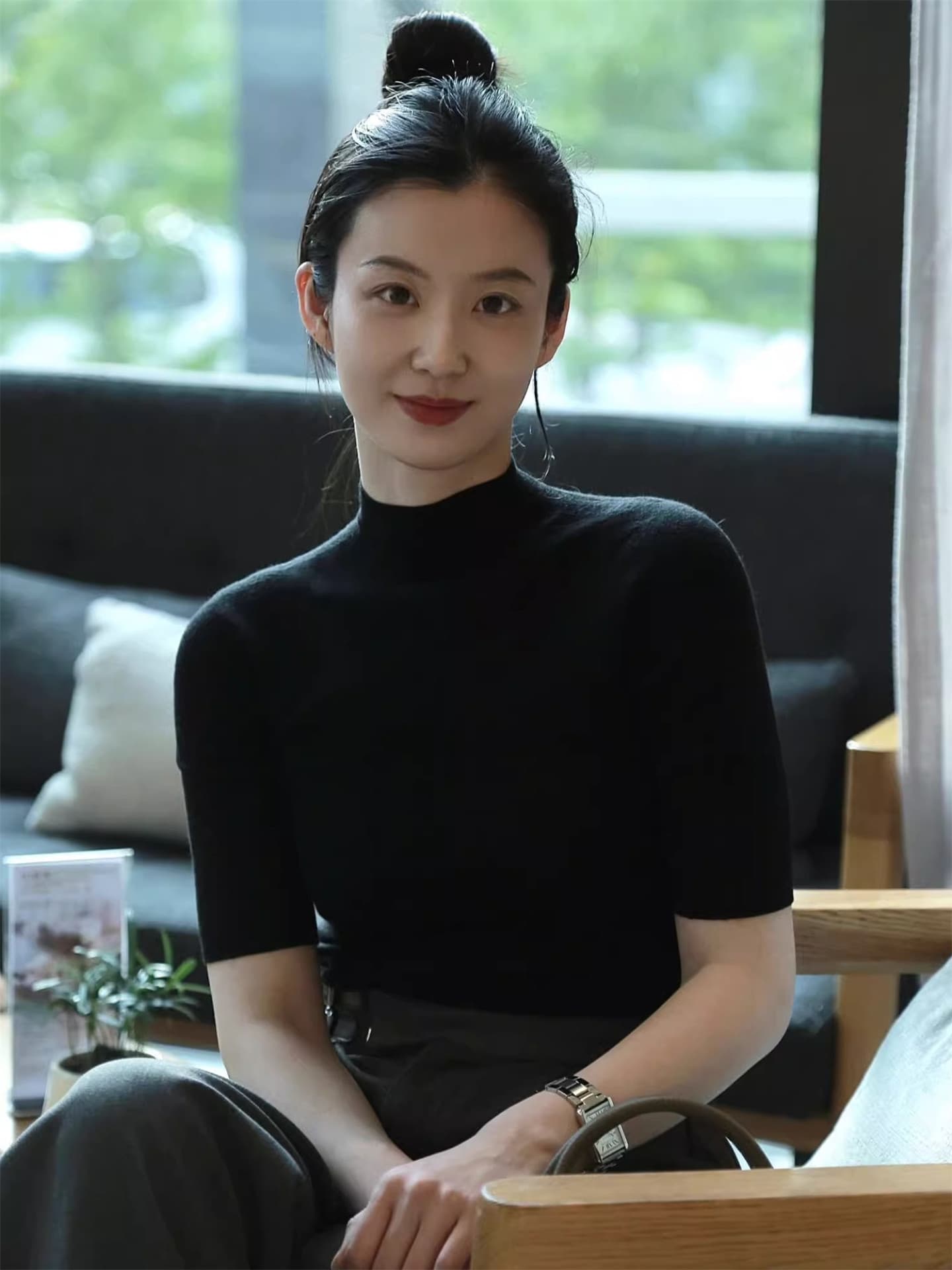 검정색 반하이넥 몸매 가꾸기 니트 기본 셔츠 여성 코디 정장 ~ 중 인사이드 잡아라. 의류 디자인 센스 가을 스웨터 이미지 3