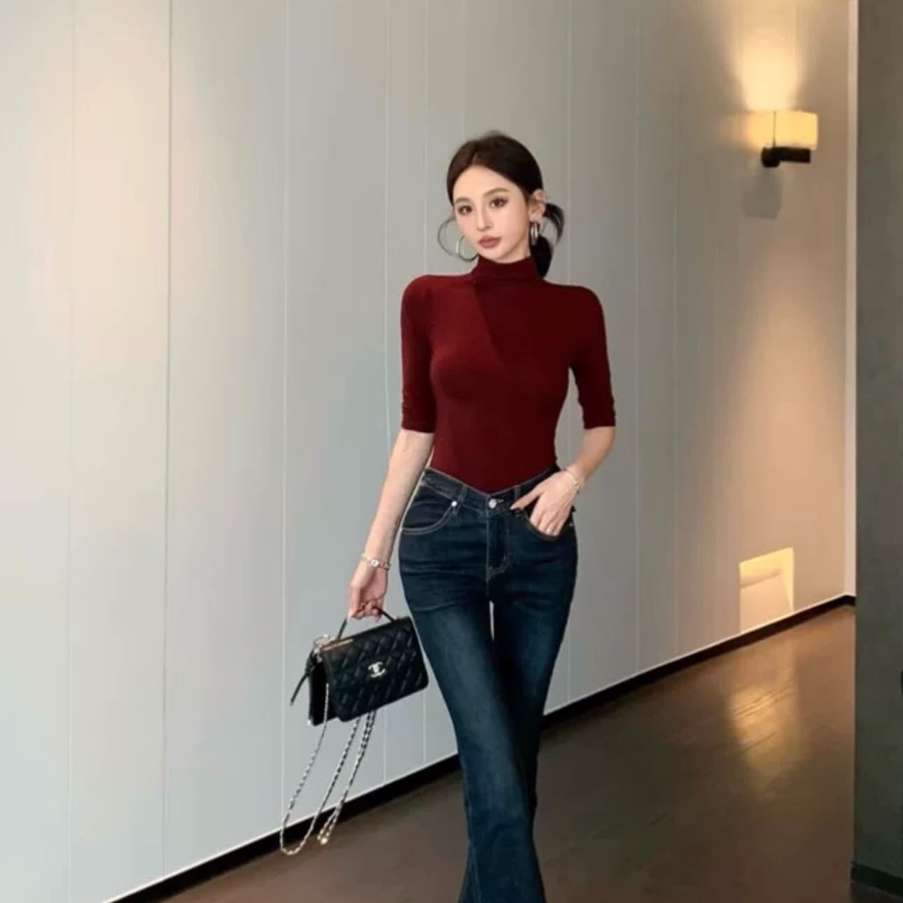 검정색 반하이넥 중간 소매 티셔츠 여성 가을 몸매 가꾸기 다용도 인사이드 가져 가라. 기본 셔츠 로얄 자매 바람 타이트 품격 맨위 이미지 5