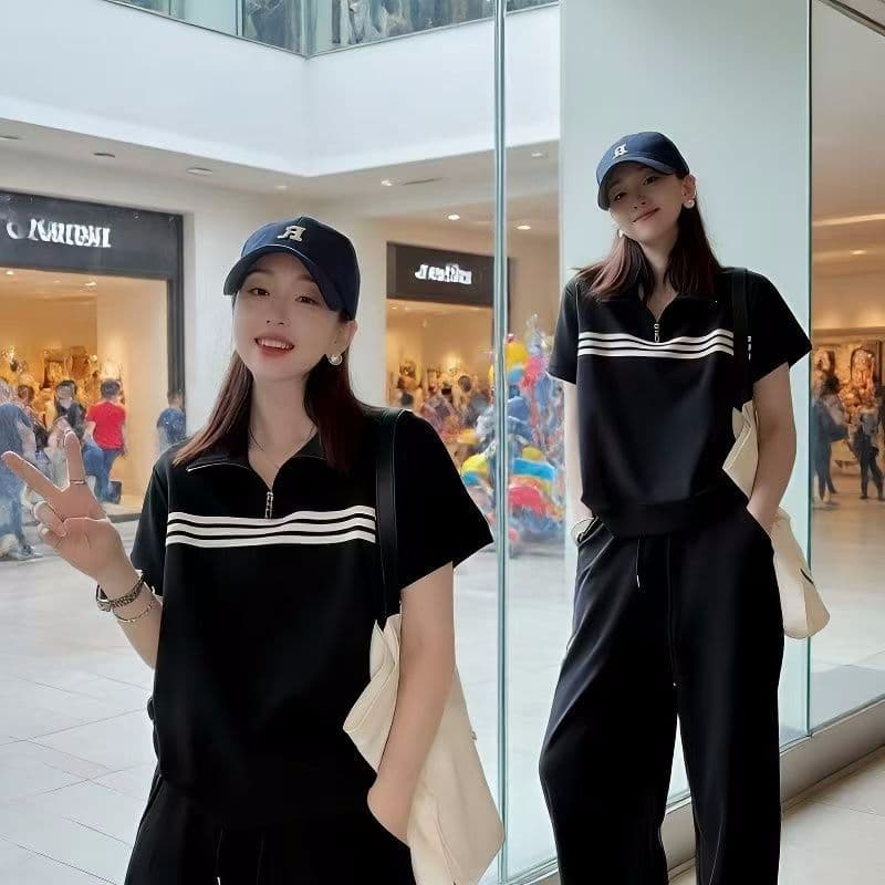 캐주얼 운동복 세트 여성 2026 년 여름 새로운 스탠드 칼라 반팔 맨위 와이드 레그 팬츠 투피스 세트 이미지 4
