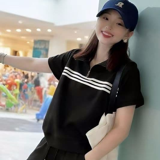 캐주얼 운동복 세트 여성 2026 년 여름 새로운 스탠드 칼라 반팔 맨위 와이드 레그 팬츠 투피스 세트 상세 이미지 15