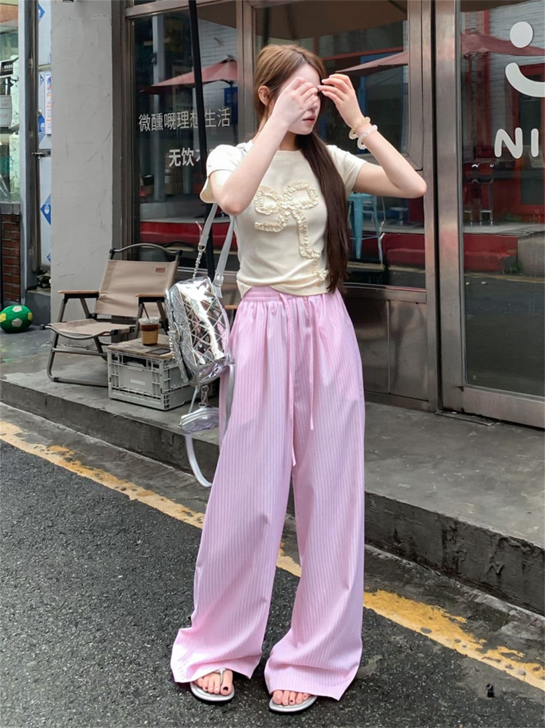 높은 품질 원본 원본 천 파란색과 흰색 스트라이프 여름 얇은 스타일 루즈핏 느긋한 센스 펌프 로프 캐주얼 바지 상세 이미지 3