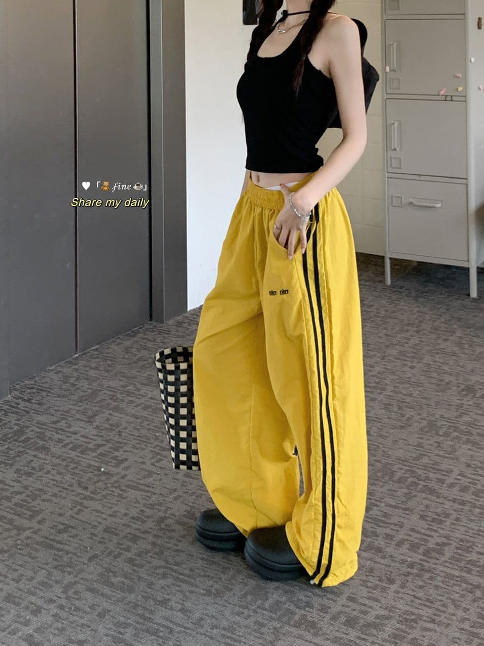 알파벳 있음 변경 속도 건조한 워크웨어 팬츠 여성 도파민 루즈핏 캐주얼 스트라이프 얇은 스타일 운동 와이드 레그 팬츠 상세 이미지 25