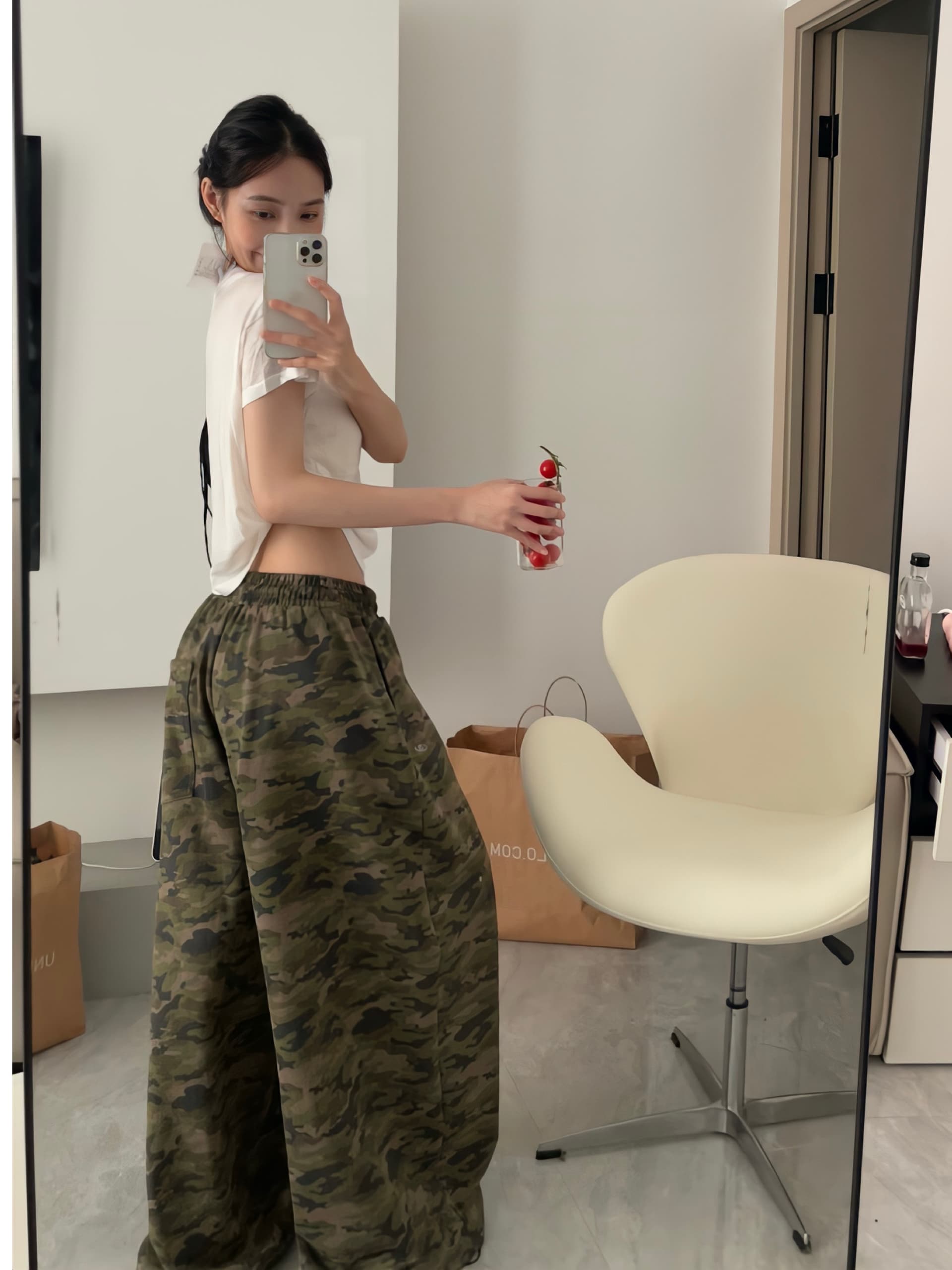 아메리칸 넓은 다리 카모플라주 바지 허리밴드 워시 물 순면 느긋한 프로필 모양 카모플라주 바지 털 서클 루즈핏 긴 바지 이미지 2