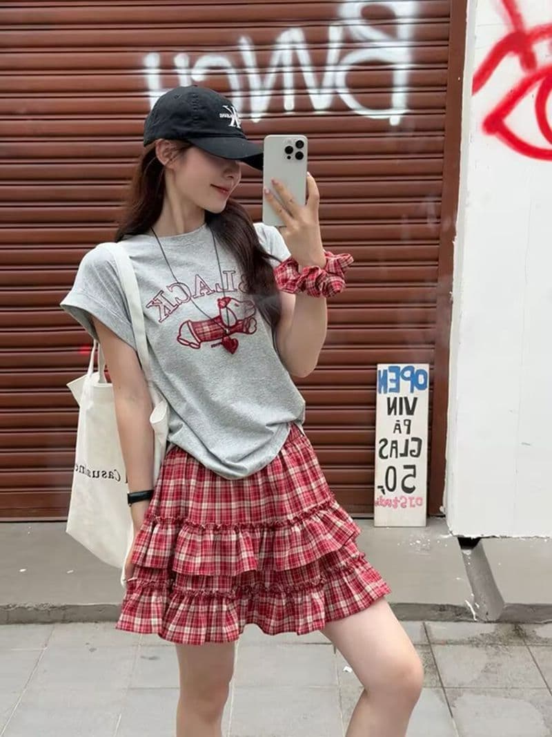 6535 당겨 프레임 사면 신축 패션 세트 여성 여름 새로운 자수 반팔 케이크 체크무늬 미니 스커트 투피스 세트