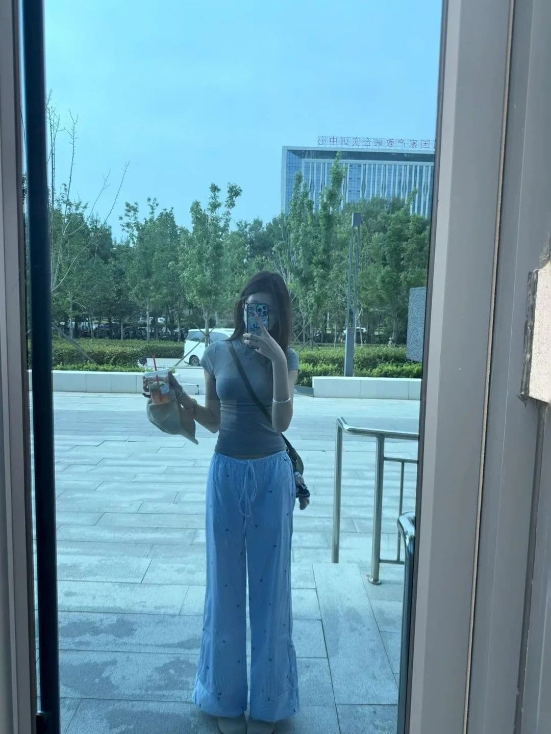 확장 버전 키 큰 남자 나비 매듭 프린트 스트라이프 와이드 레깅스 바지 여름 느긋한 펌프 로프 캐주얼 바닥 청소 바지 상세 이미지 2