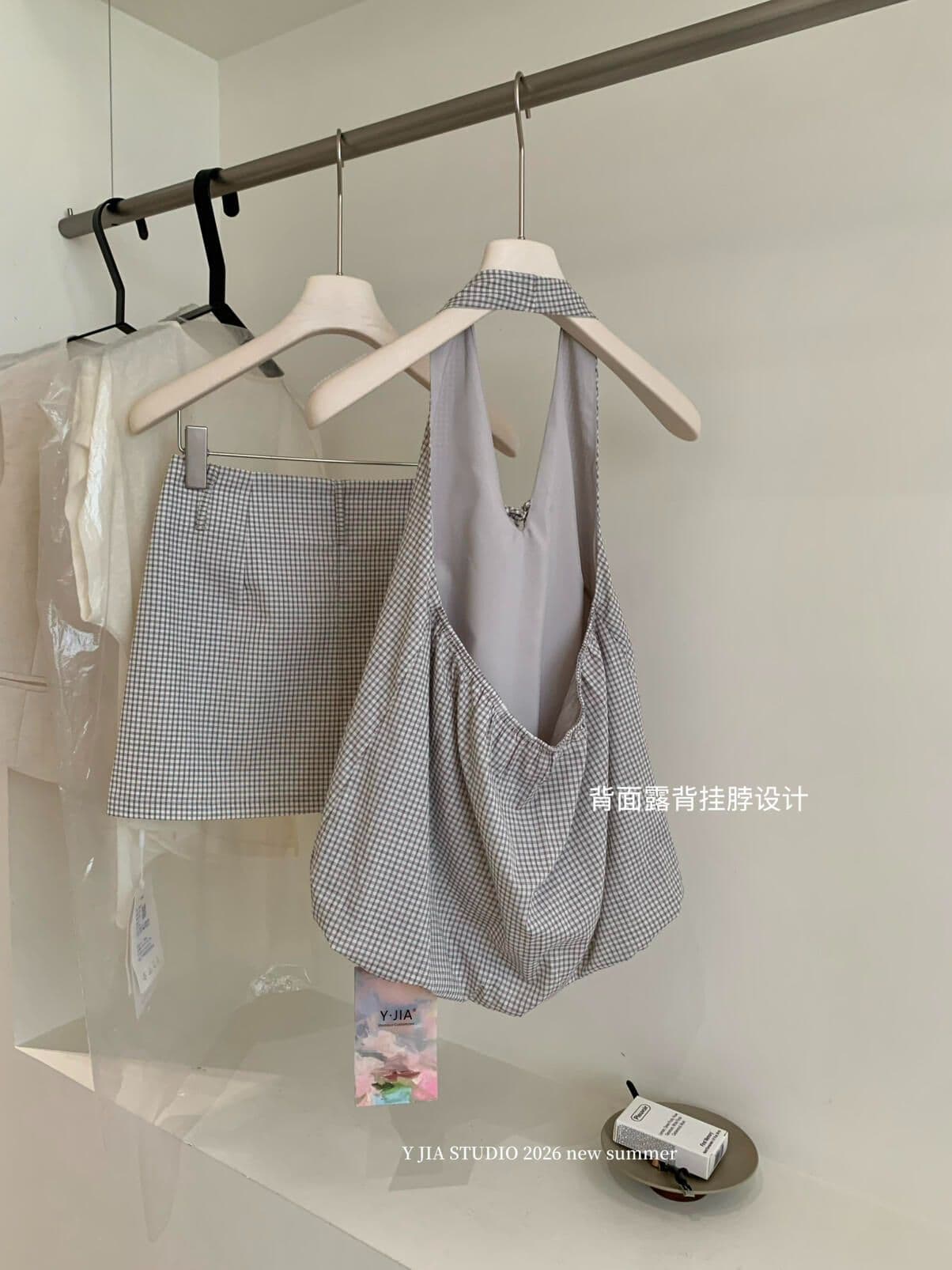 레트로 행침 목 백리스 꽃밭 조끼 작은 셔츠 슬림해 보이는 반신 미니 스커트 투피스 세트 여성 여름 패션 세트 상세 이미지 8