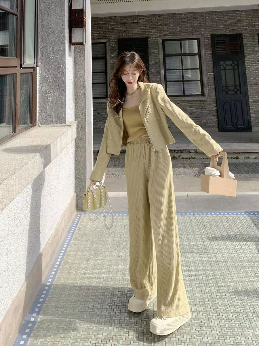 빛 럭셔리 품격 작은 샤넬 스타일 세트 여성 2026 이른 가을 새로운 연령 감소 외국 가스 슬림해 보이는 패션 고급 두 조각 여성 세트 상세 이미지 2