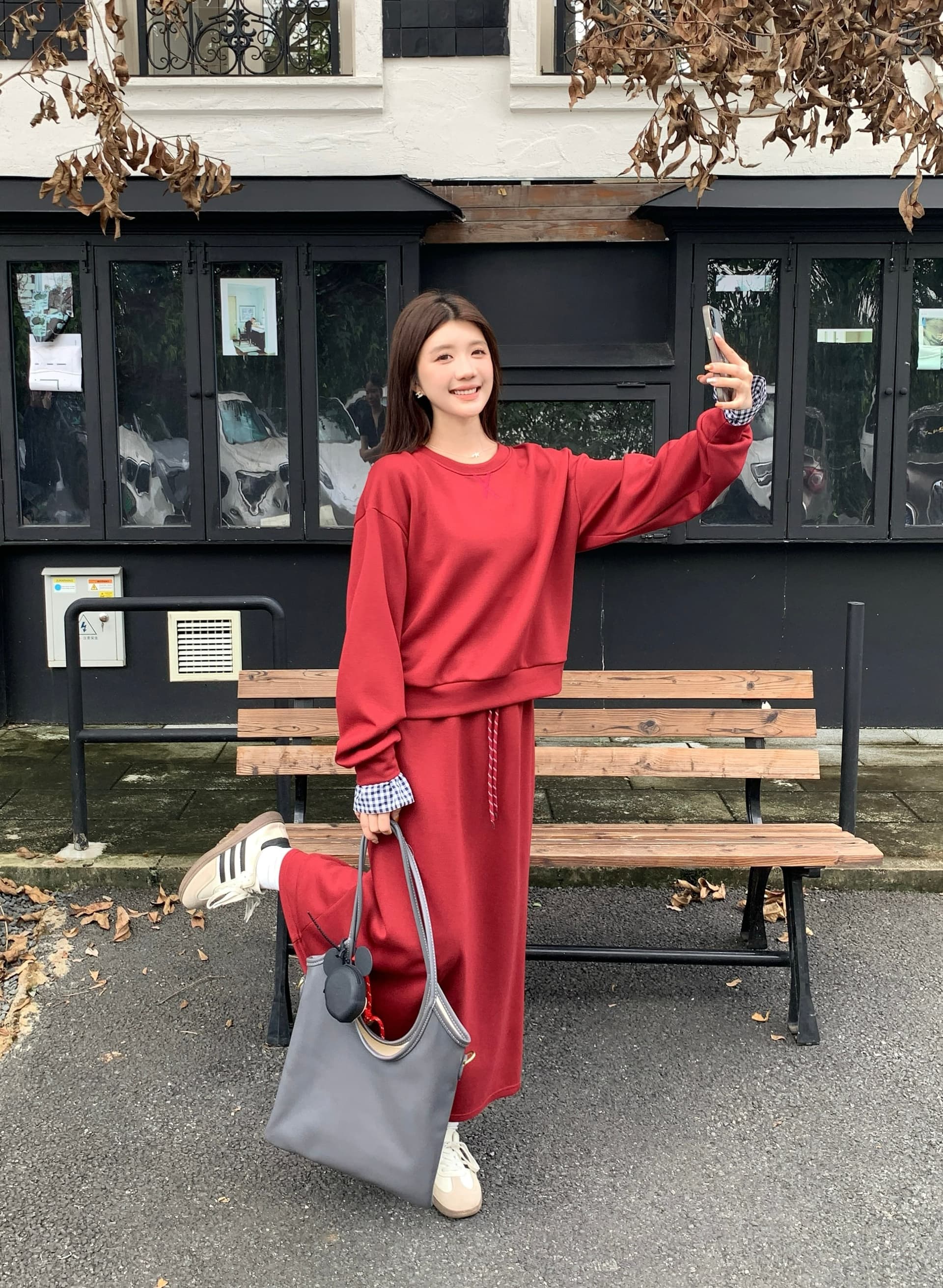 아메리칸 레트로 회색 스포츠 슈트 여성 셔츠 반신 스커트 투피스 세트 상세 이미지 15
