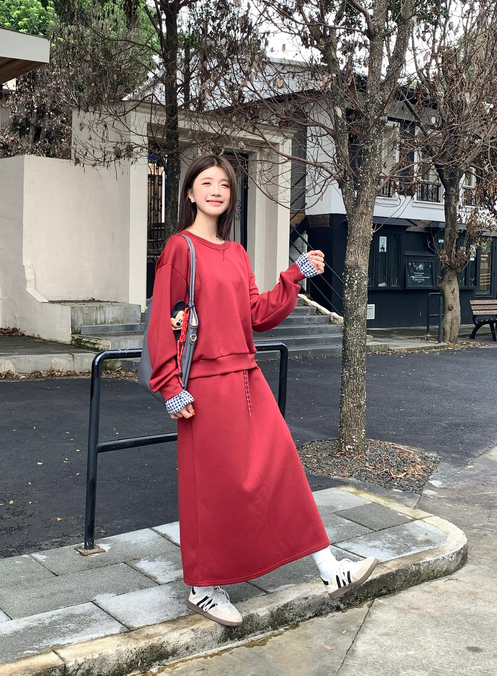 아메리칸 레트로 회색 스포츠 슈트 여성 셔츠 반신 스커트 투피스 세트 상세 이미지 16
