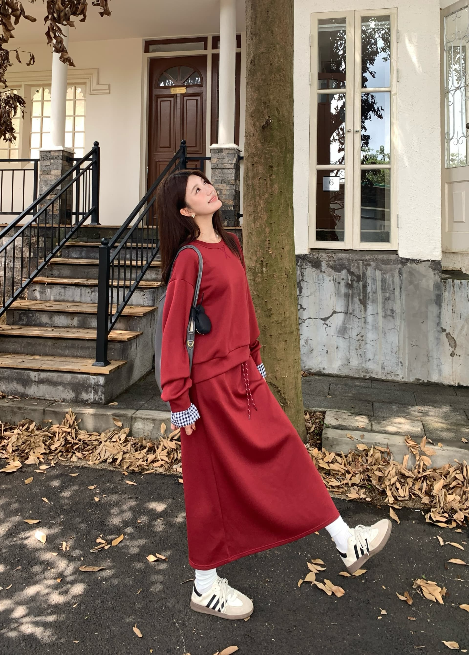 아메리칸 레트로 회색 스포츠 슈트 여성 셔츠 반신 스커트 투피스 세트 상세 이미지 25