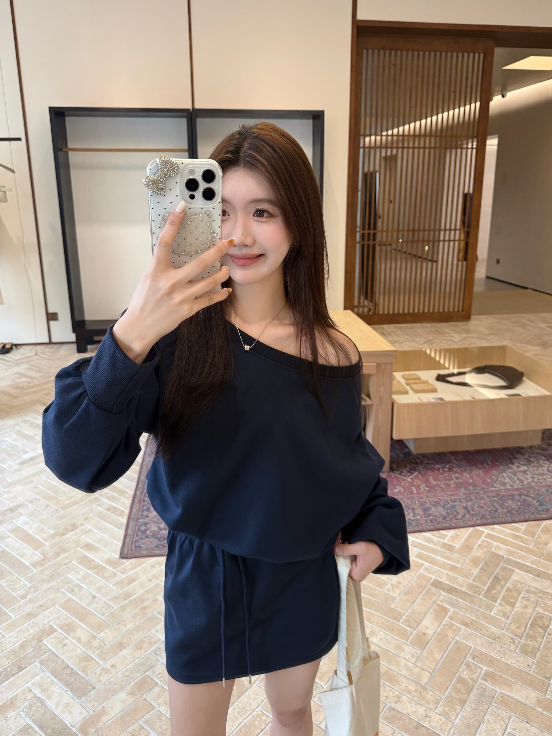 투피스 세트 빅 사이즈 아메리칸 느긋한 비스듬한 어깨 후드티 여성 느슨함 센스 달콤한 핫걸 맨위 상세 이미지 10