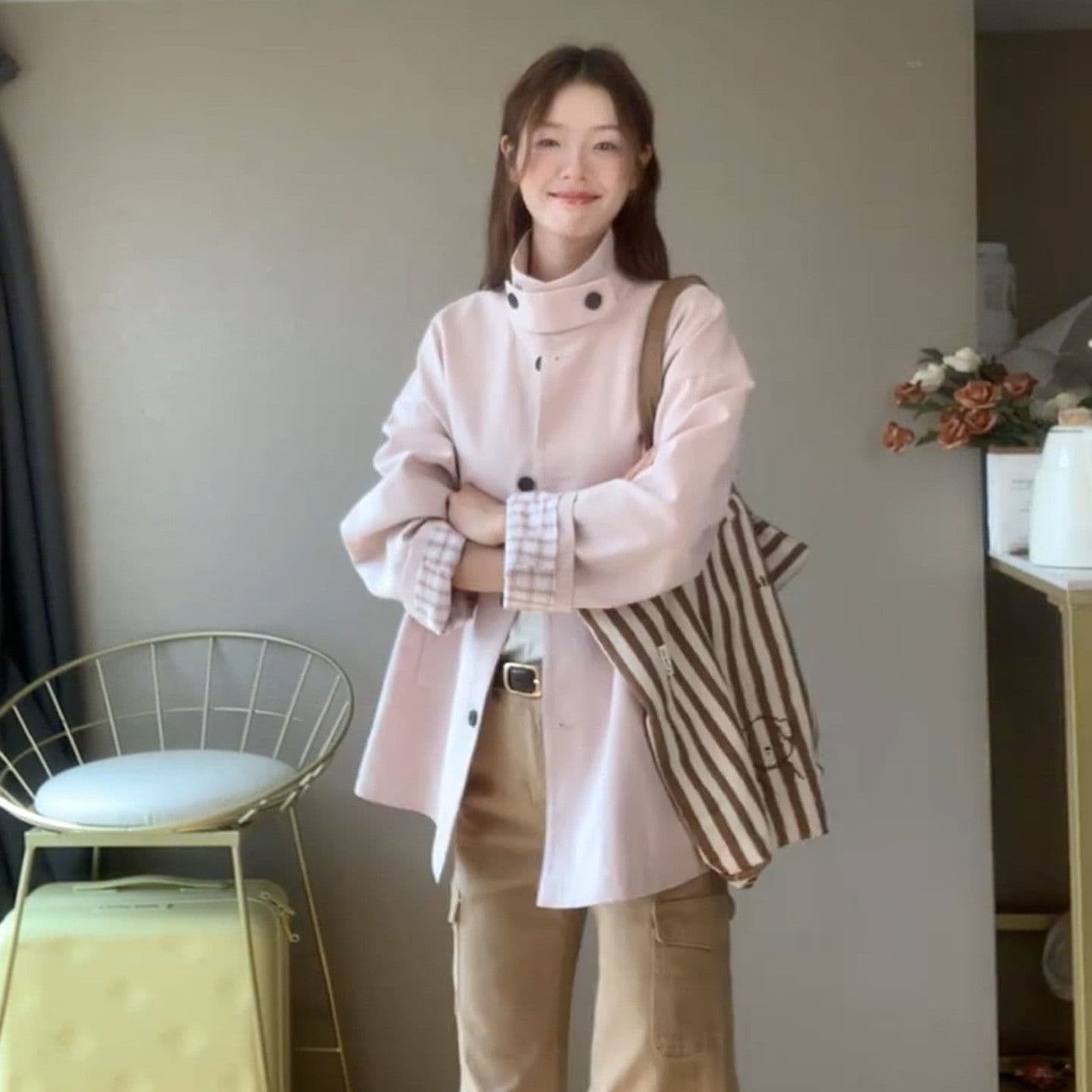 크림 복숭아 분말 옷소매 에 명중 그리드 짧은 바람막이 여성 코트 디자인 센스 2026 가을 새로운 이미지 4