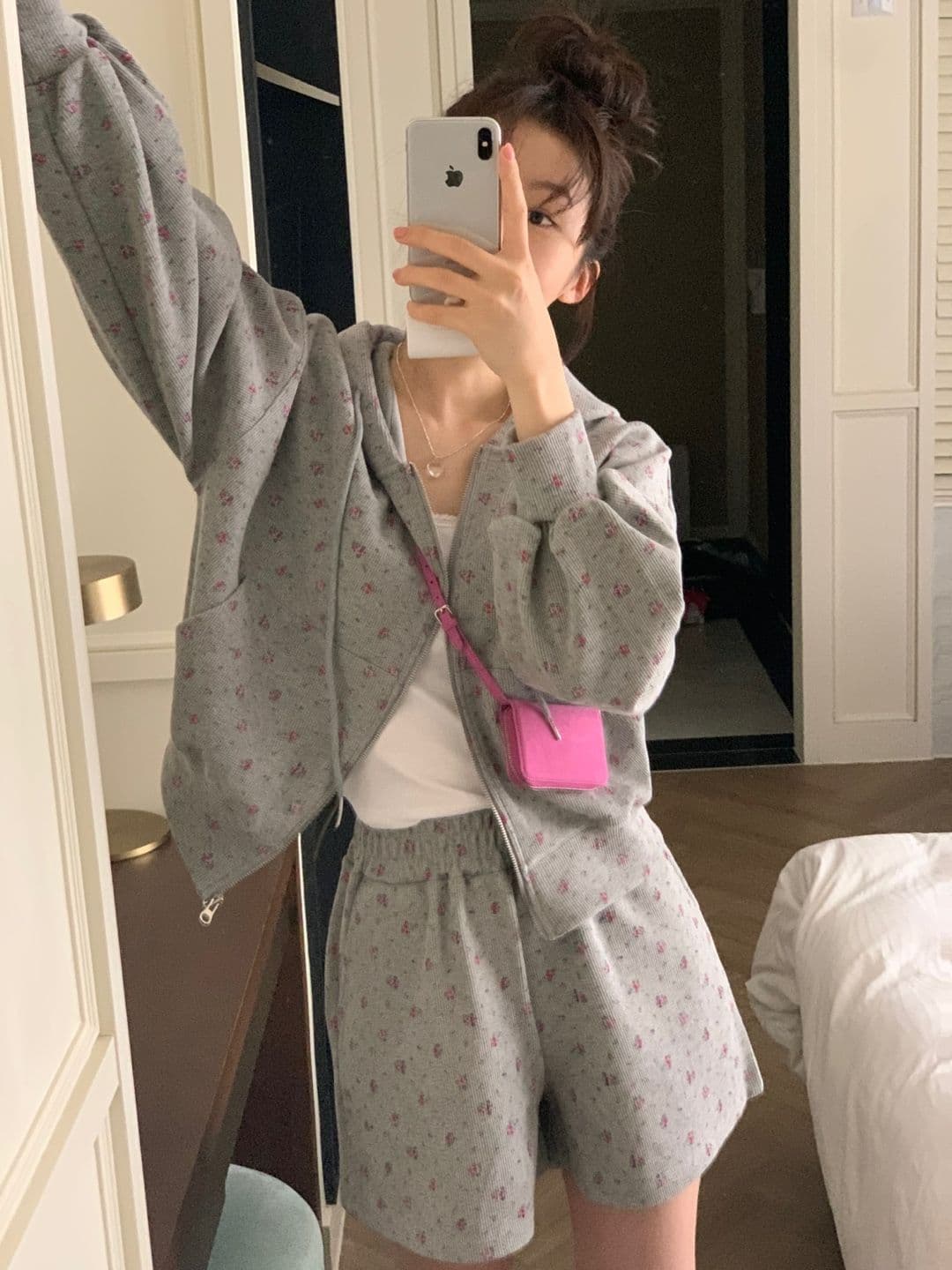 한국 chic 레트로 연령 감소 꽃무늬 후드 긴팔 후드티 재킷 하이웨이스트 넓은 다리가 짧다. 바지 투피스 세트 상세 이미지 4