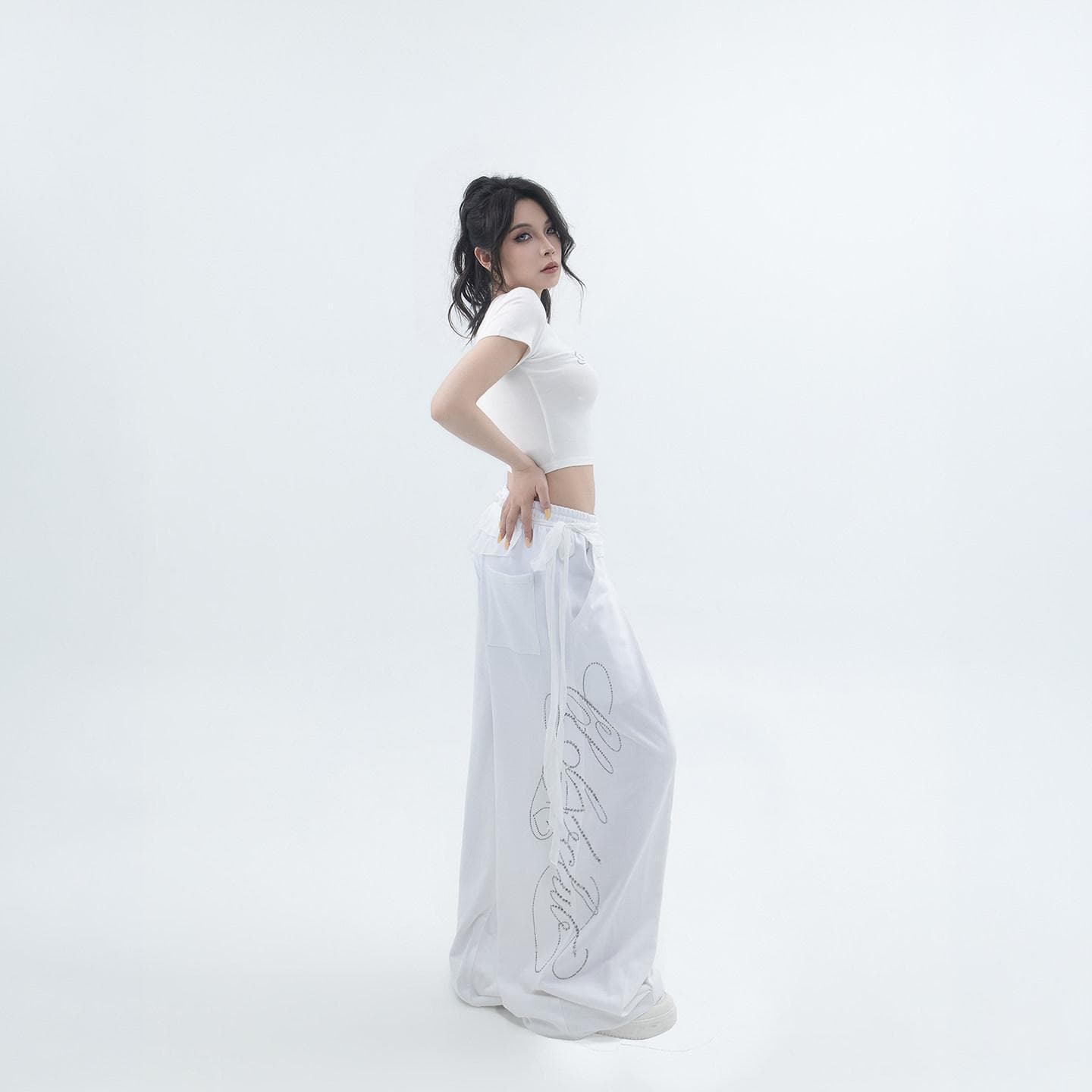 아메리칸 웃음 하 바람 스트리트 댄스 펌프 로프 핫픽스 넓은 다리 여성 루즈핏 캐주얼 바지 재즈 댄스 바지 부드럽다 재즈 댄스 이미지 4