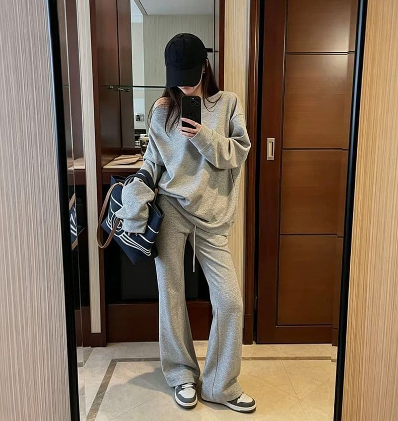 모방 면 사선 무늬 당겨 프레임 250그램 봄 가을 캐주얼 비스듬한 칼라 오프숄더 긴팔 후드티 긴 바지 투피스 슈트 여성