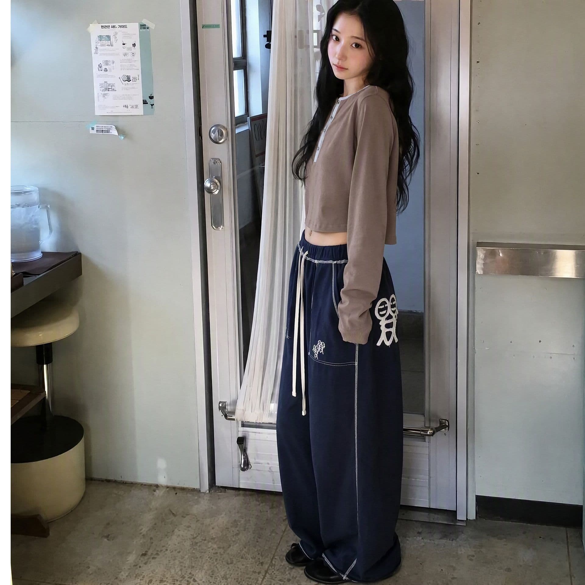 둘 색상 가을 새로운 경기 사람들 자수 루즈핏 펌프 로프 캐주얼 웨이 바지 작은 대중 패션 측면 바느질 부츠컷 긴 바지