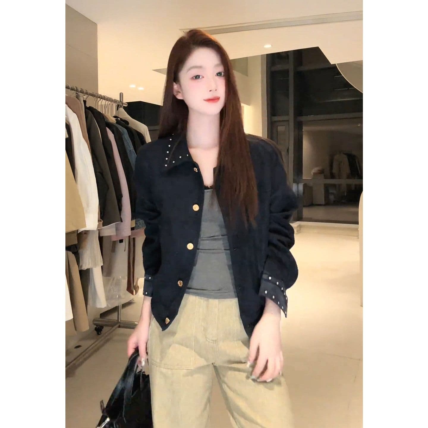 가을 새로운 레트로 고급 센스 항구 바람 쇼트 스타일 스웨이드 원단 여성 코트 다용도 슬림해 보이는 재킷 징 디자인 센스 이미지 4