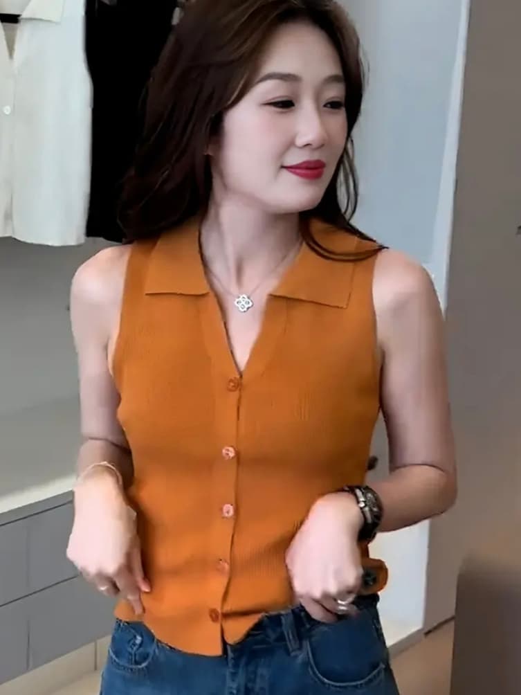 POLO 칼라 민소매 주황색 니트 조끼 여성 여름
