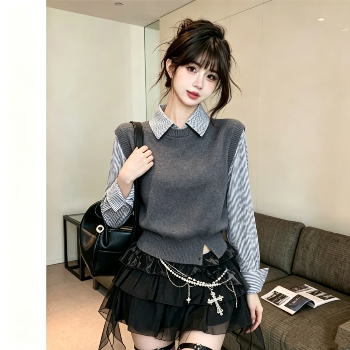 베이지 색 페이크 레이어드 셔츠 칼라 스트라이프 패치워크 니트 스웨터 스웨터 여자 2026 새로운 가을 착용 잡아라. 의류 이미지 2