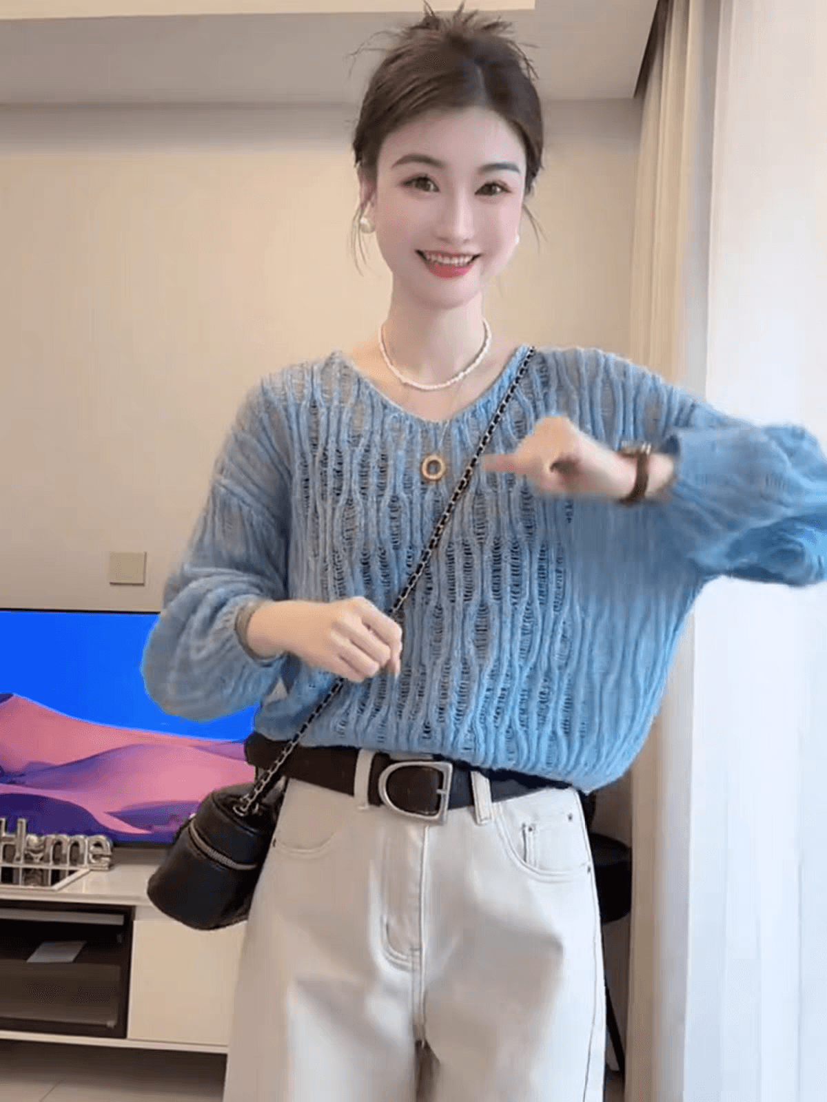 한 부서 질감 센스 파란색 V넥 홀로우 아웃 니트 스웨터