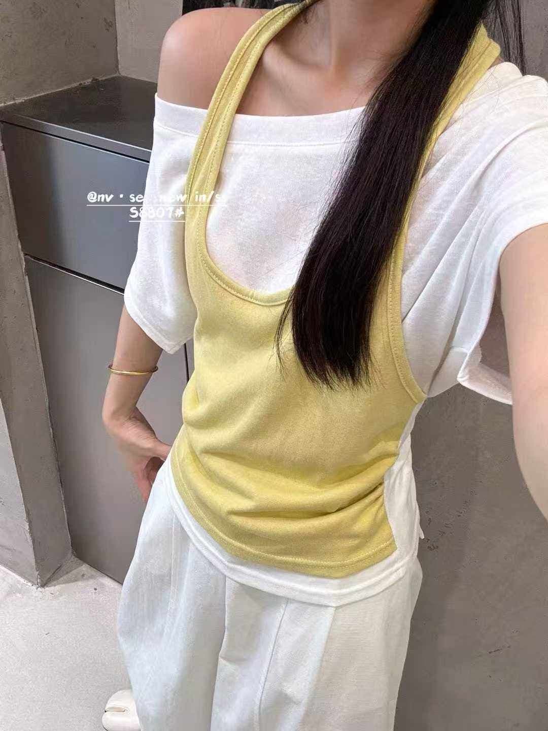 2026 여름 새로운 한국 스타일 패션 다용도 슬림해 보이는 행침 목 패치워크 색상 페이크 레이어드 반팔 티셔츠 여성 셔츠 상세 이미지 7