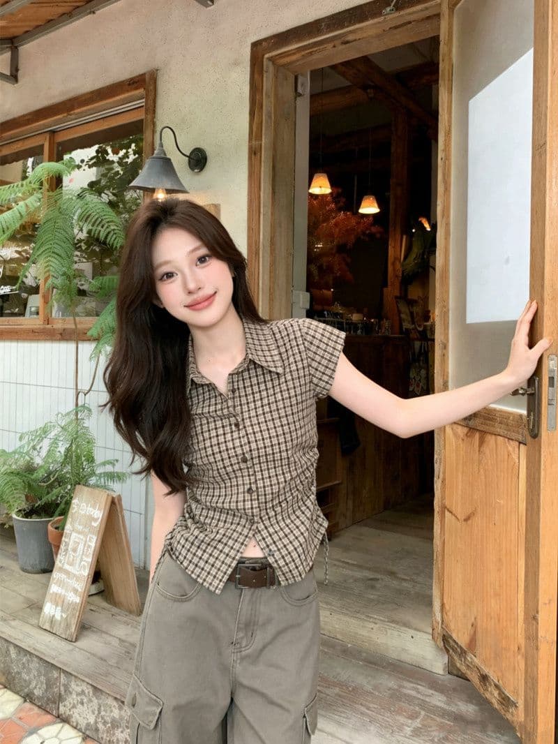 원본 1 1 품질 커피 색상 체크무늬 반팔 셔츠 몸매 가꾸기 슬림해 보이는 허리 수축 셔츠 작은 맨위 이미지 2