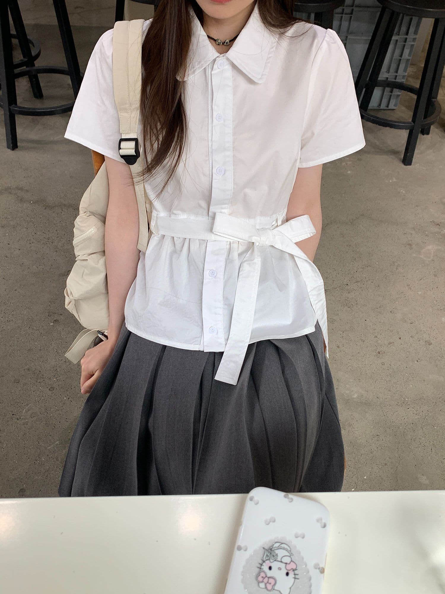 원본 원단 작은 대중 디자인 센스 허리 수축 레이스업 반팔 셔츠 여자 프랑스식 품격 흰 셔츠