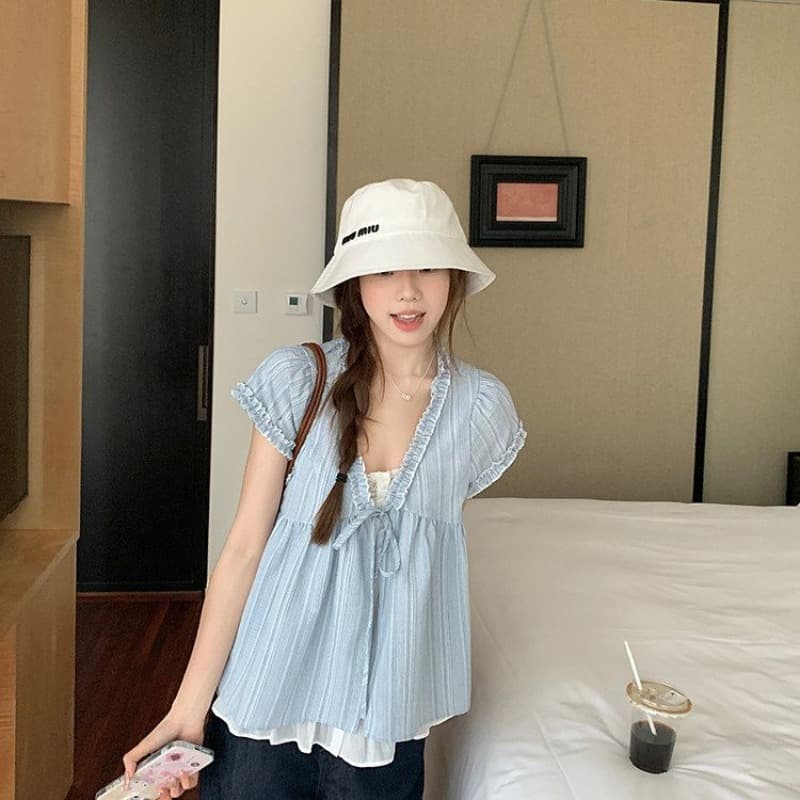 우 77 루즈핏 한국 스타일 페이크 레이어드 반팔 파란색 인형 셔츠 V 넥 셔츠 프릴 레이스업 디자인 센스 맨위 이미지 5