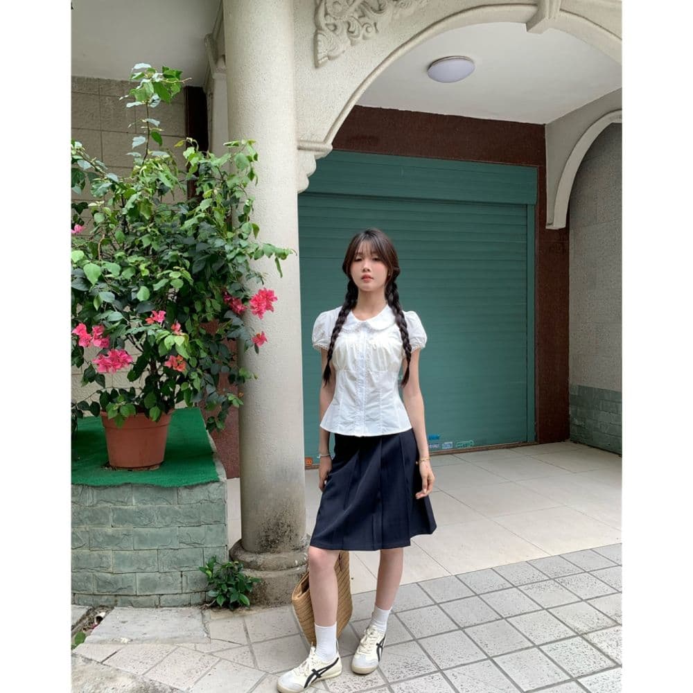 프랑스식 달콤함 화이트 베이비 칼라 셔츠 반팔 여름 학원 스타일 슬림해 보이는 여성 의류 거품 소매 인사이드 잡아라. 의류 상세 이미지 3