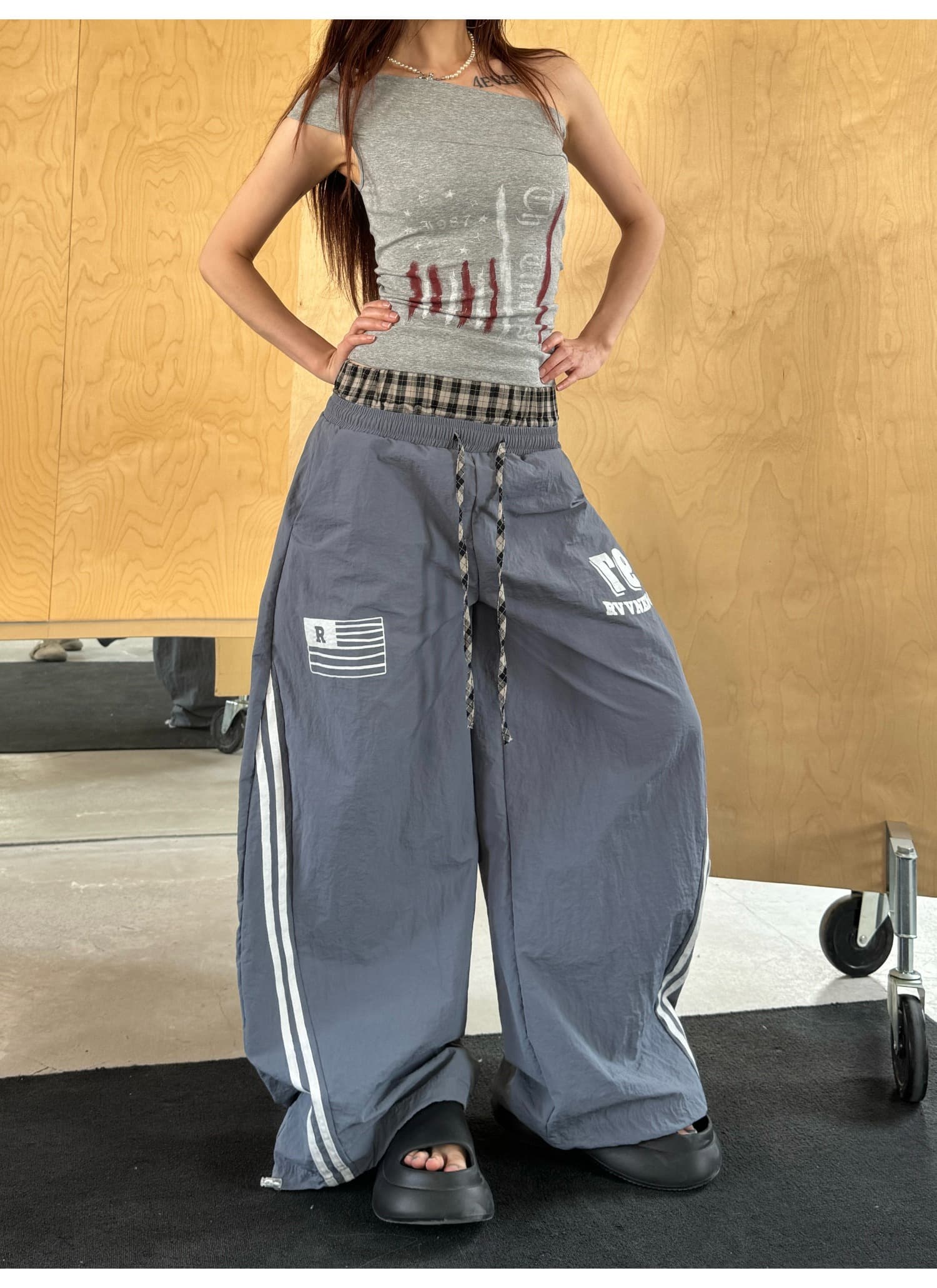매운맛 ~까지 열사병 아메리칸 레트로 운동 바람 더블 허리 머리 넓은 다리 속도 건조한 바지 체크무늬 패치워크 모통이 칼 루즈핏 캐주얼 바지 상세 이미지 9