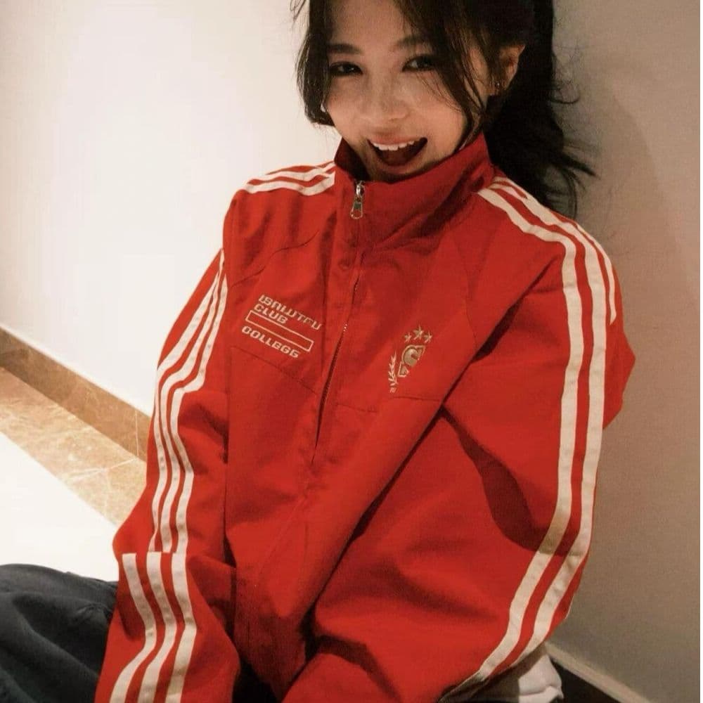 얇은 스타일 두꺼운 2026 새로운 이른 가을 빨간색 알파벳 자수 요금 외투 3개 바 야구 유니폼 맨위