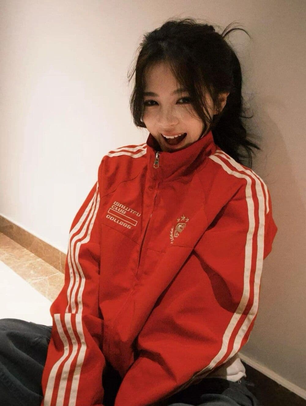 얇은 스타일 두꺼운 2026 새로운 이른 가을 빨간색 알파벳 자수 요금 외투 3개 바 야구 유니폼 맨위 상세 이미지 2