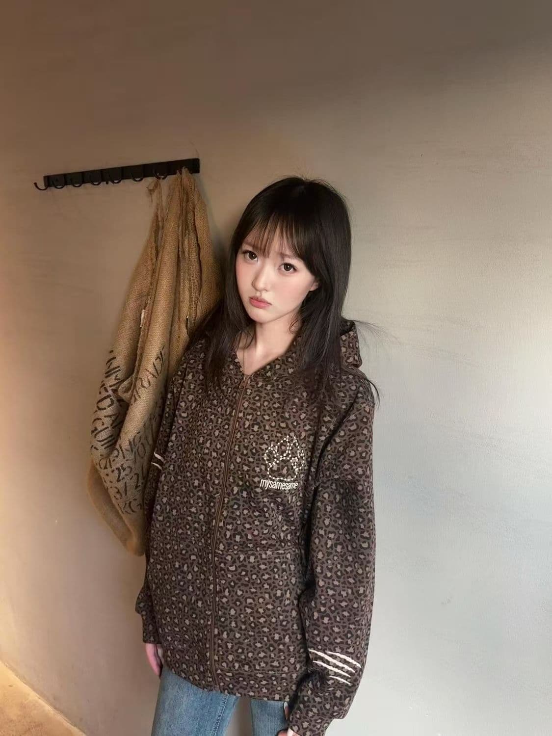 얇은 스타일 털이 있는 이후 패키지 기사 자수 순수한 Mianhua 면 복합 후드티 여성 상세 이미지 1