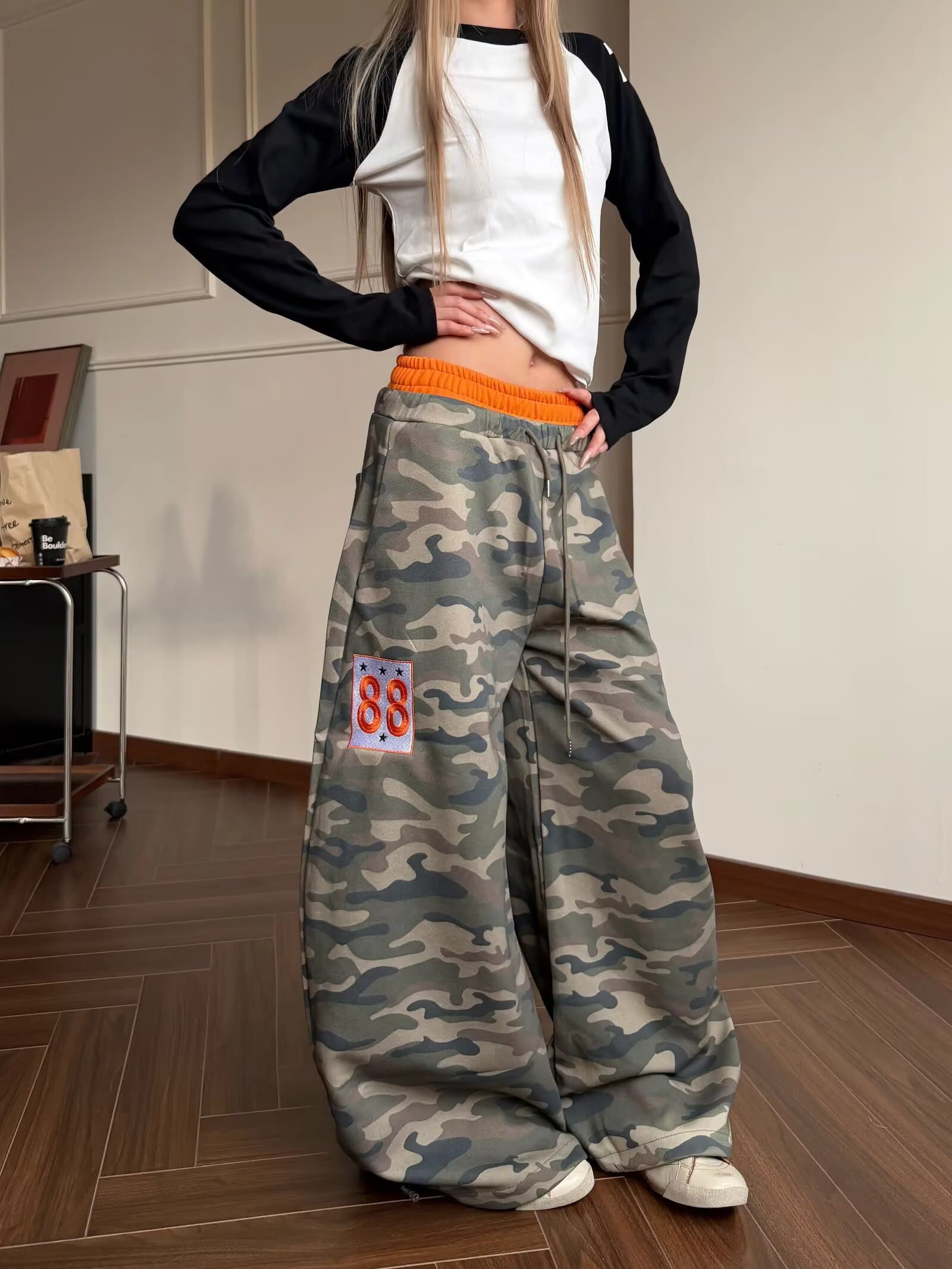 2026 봄 가을 아메리칸 레트로 펌프 로프 넓은 다리 카모플라주 바지 남녀 조수 브랜드 루즈핏 캐주얼 스트레이트 롱 바지 상세 이미지 3