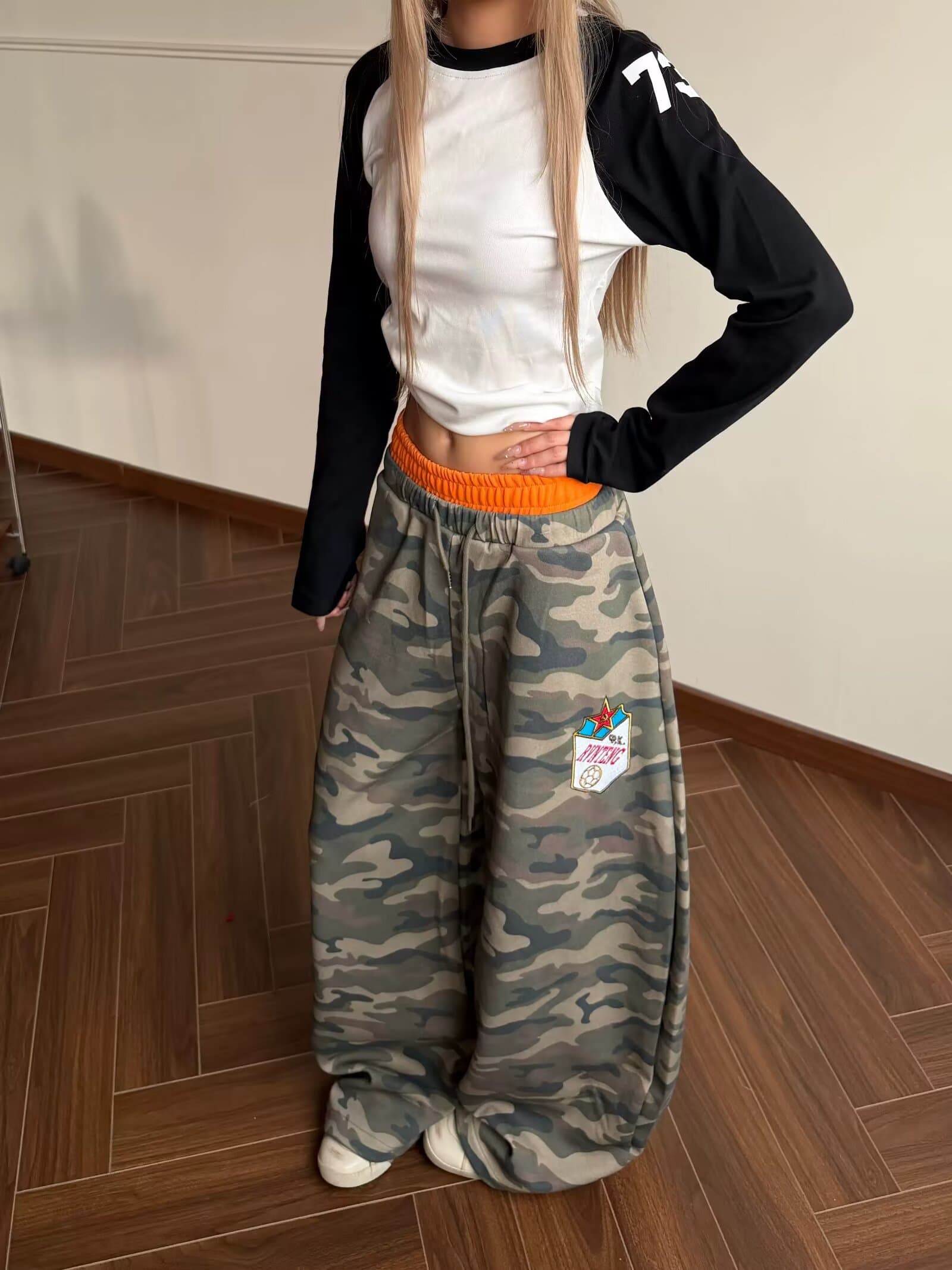 2026 봄 가을 아메리칸 레트로 펌프 로프 넓은 다리 카모플라주 바지 남녀 조수 브랜드 루즈핏 캐주얼 스트레이트 롱 바지 상세 이미지 5