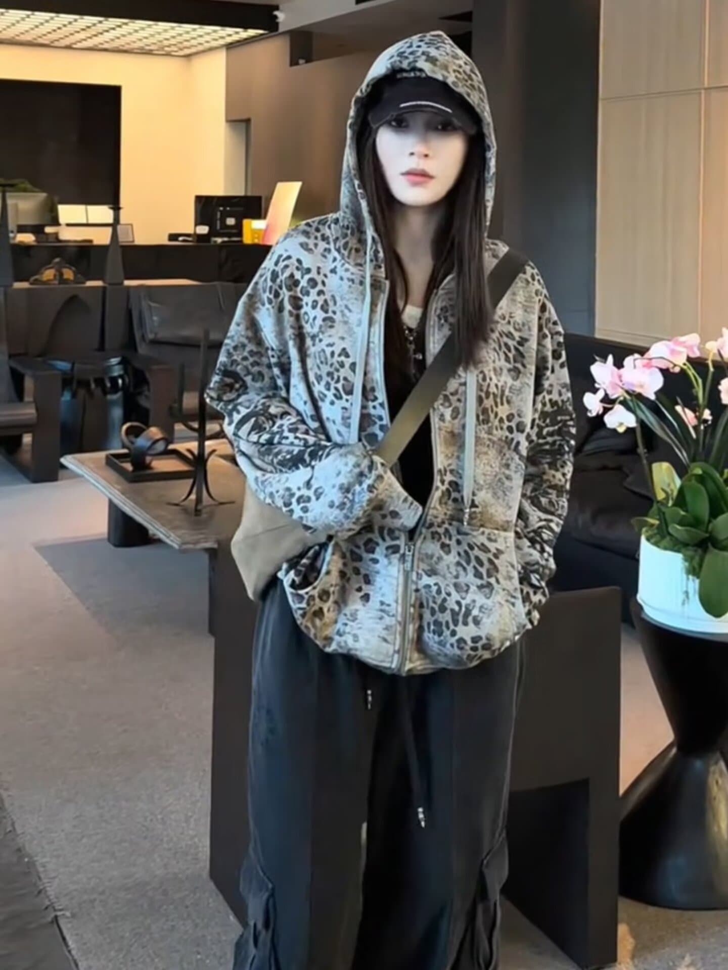 아메리칸 레오파드 무늬 후드 지퍼 후드티 재킷 남녀 가을 겨울 디자인 센스 루즈핏 커플 맨위 ins 상세 이미지 16