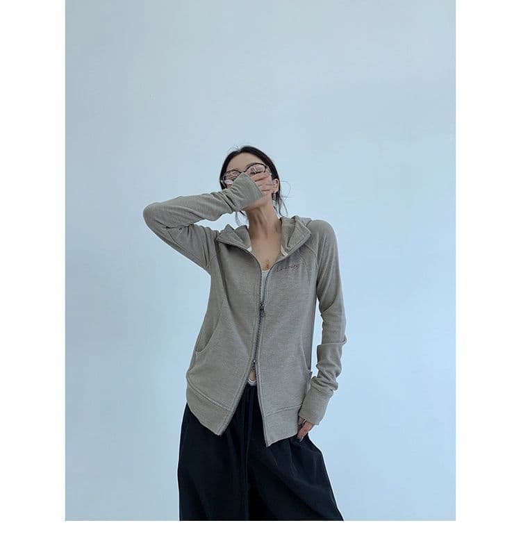 가을 종이 사람들 얇은 스타일 몸매 가꾸기 쇼트 스타일 후드 여성 코트 레트로 캐주얼 느긋한 니트 오픈 가디건 맨위 상세 이미지 3