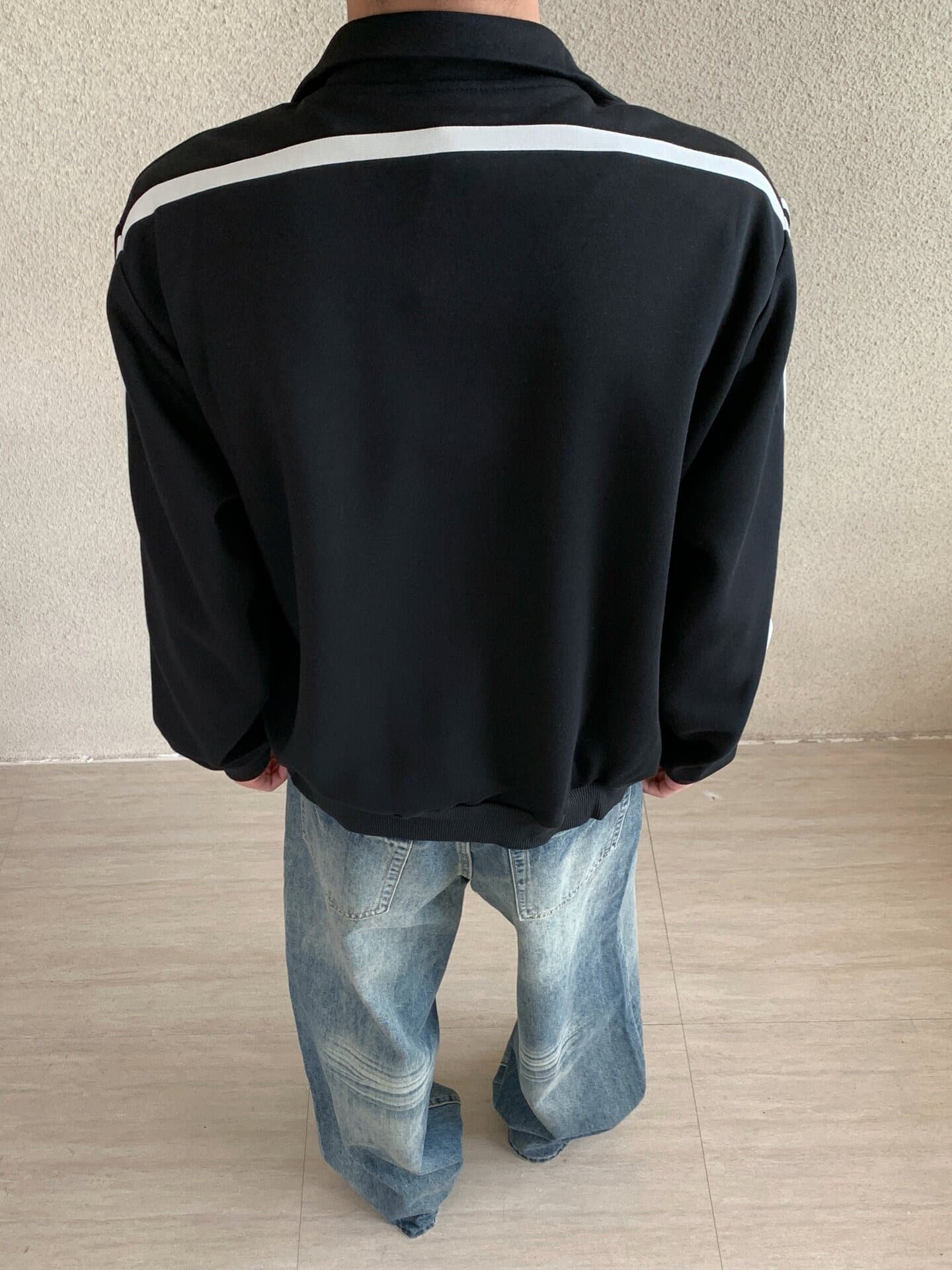 새로운 쇼트 스타일 더블 스트라이프 자수 감기 아시아 알파벳 프린트 스탠드 칼라 재킷 남녀 루즈핏 거리 재킷 트렌드 상세 이미지 12