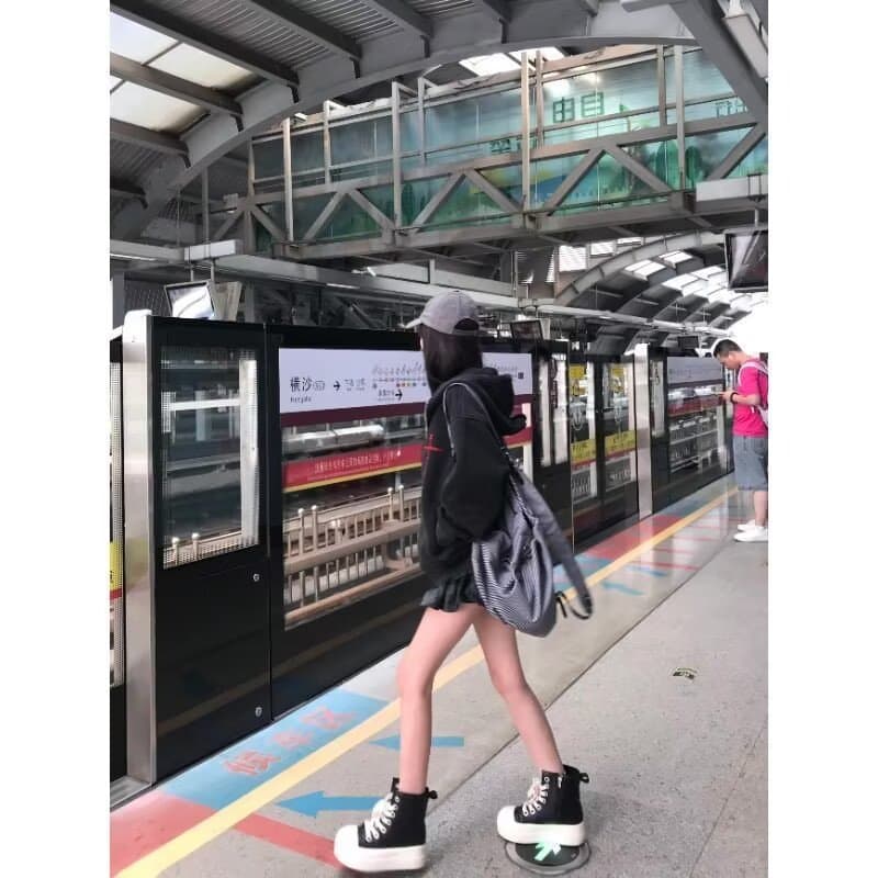 아메리칸 레트로 십자가 자수 후드 프로필 모양 후드티 남녀 가을 거리 루즈핏 오픈 가디건 boxy 재킷 맨위 상세 이미지 5