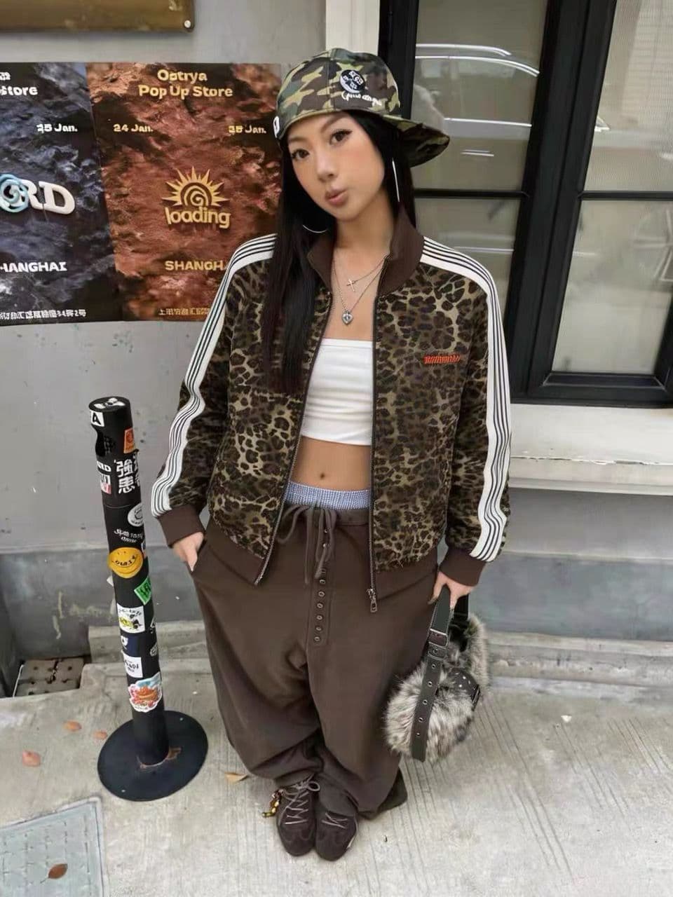 아메리칸 레트로 스탠드 칼라 레오파드 무늬 재킷 남녀 이른 가을 새로운 쇼트 스타일 루즈핏 캐주얼 지퍼 스트라이프 오픈 가디건 후드티 상세 이미지 5