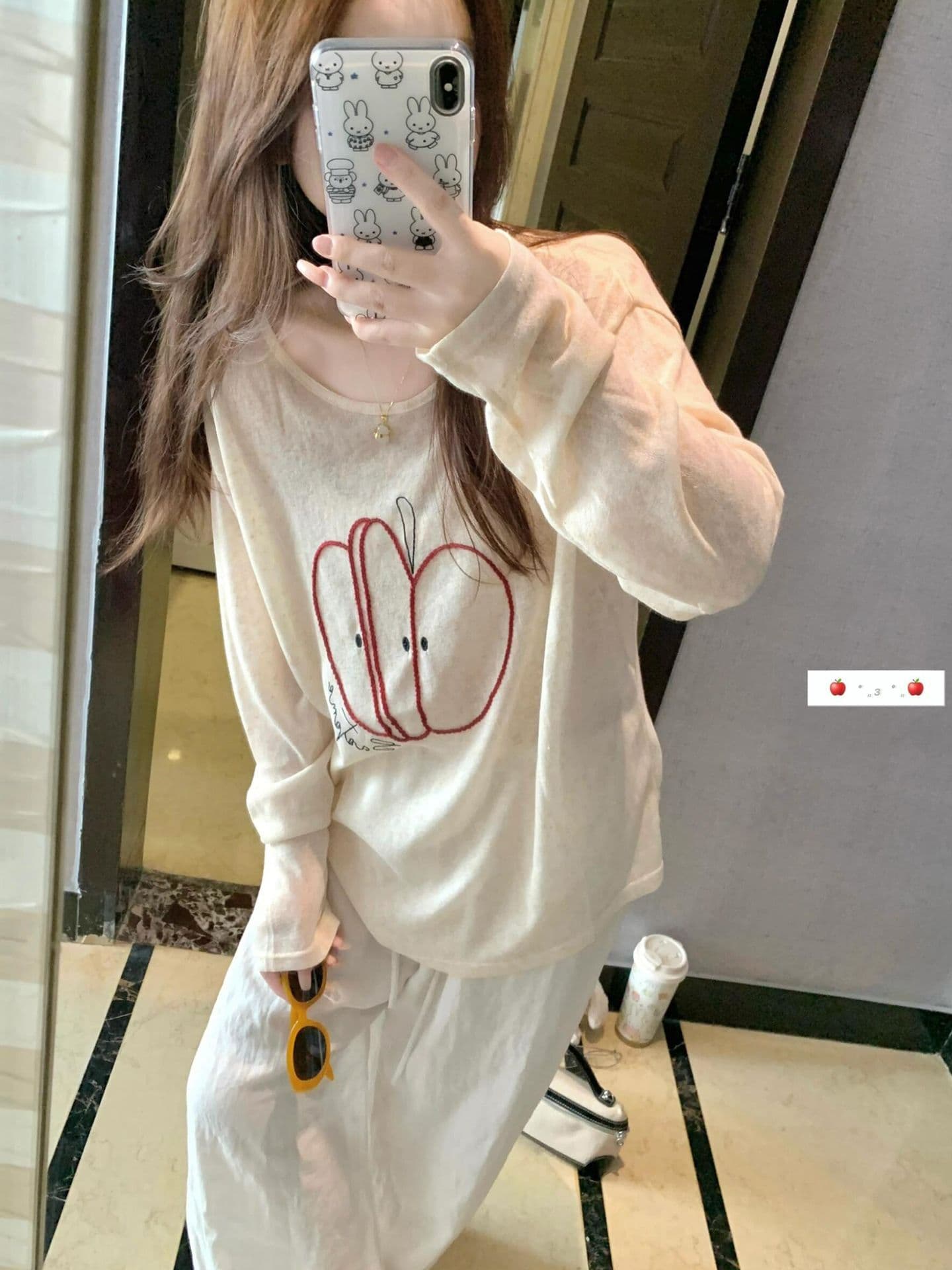 원본 원단 아메리칸 레트로 블라우스 애플 자수 긴팔 티셔츠 여성 루즈핏 자외선 차단 느긋한 바람 맨위 상세 이미지 11