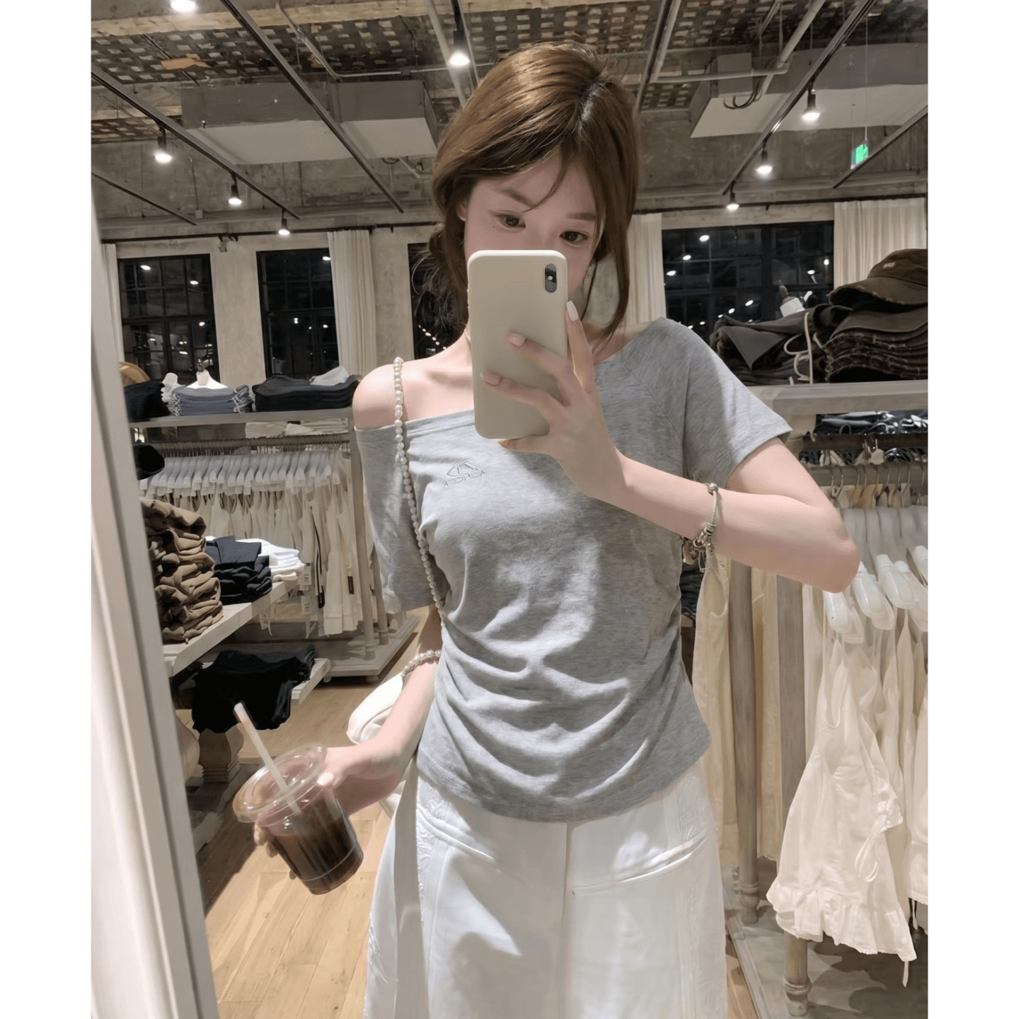 원본 원단 자수 완제품 스트레이트 밖으로 210 그램 95 면 40s 오스트리아 델 오프숄더 달콤함 순수한 욕망 맨위 이미지 2
