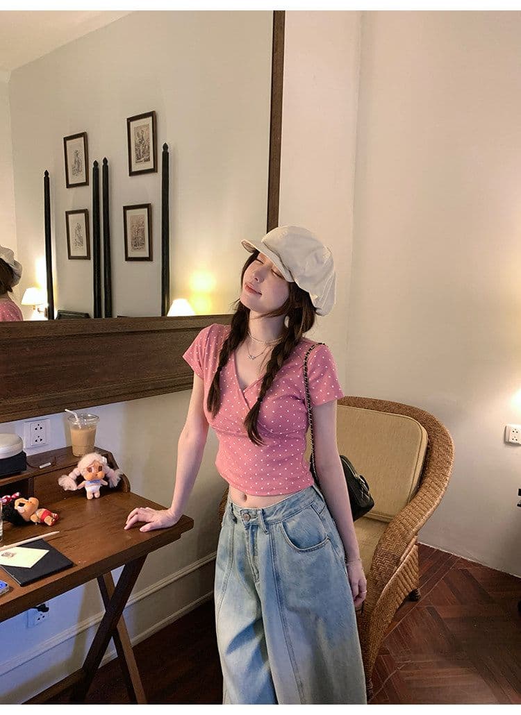 ptonumi 한여름 매화 와인 십자가 빅 브이 넥 도트 무늬 반팔 티셔츠 여성 Z아 어깨 순수한 욕망 맨위 쇼트 스타일 상세 이미지 37