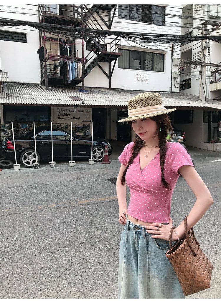 ptonumi 한여름 매화 와인 십자가 빅 브이 넥 도트 무늬 반팔 티셔츠 여성 Z아 어깨 순수한 욕망 맨위 쇼트 스타일 상세 이미지 38