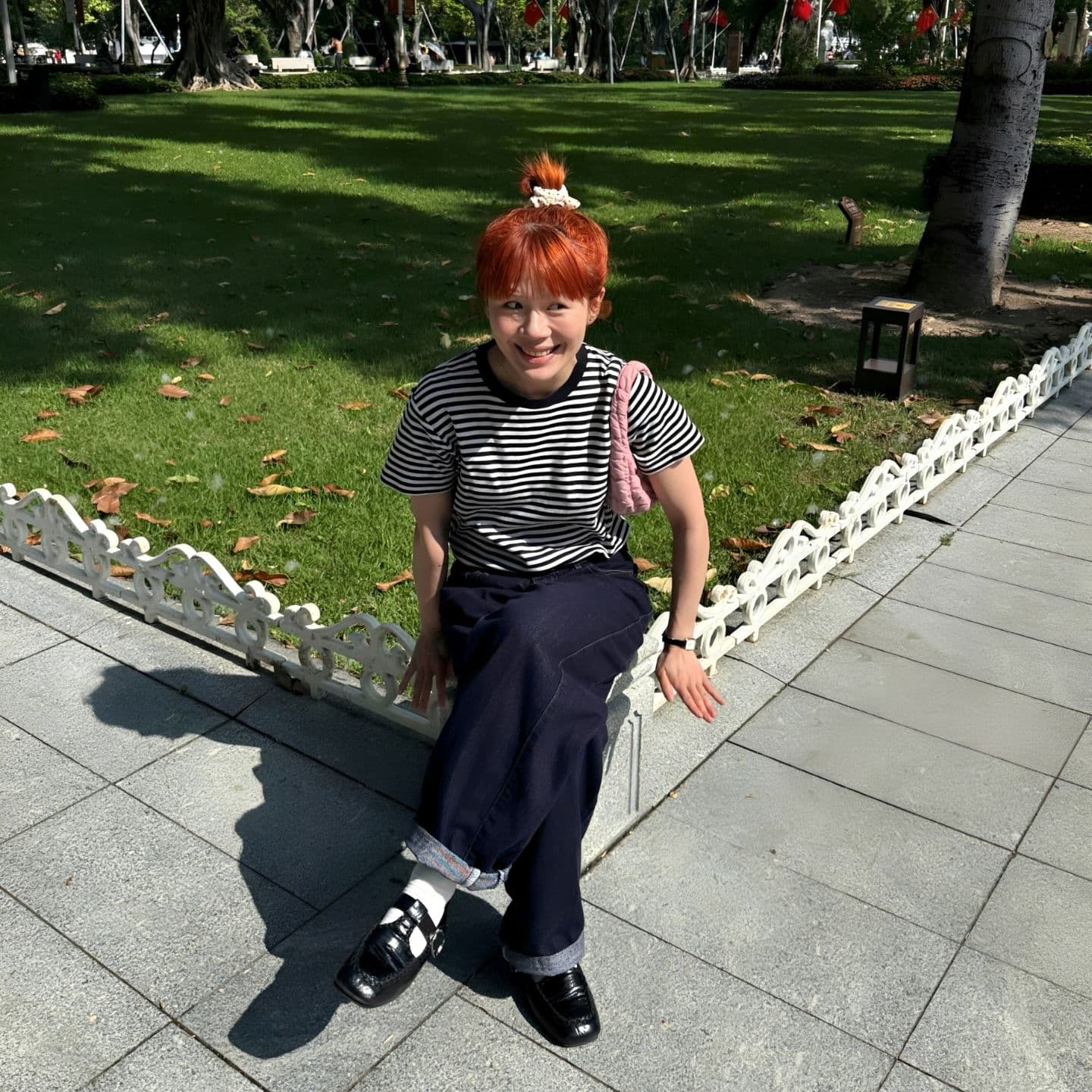 광저우 원단 대나무 마디 면 흑백 줄무늬 패치워크 색상 마이크로 ~을 통해 얇은 스타일 반팔 티셔츠 여성 셔츠 이미지 2
