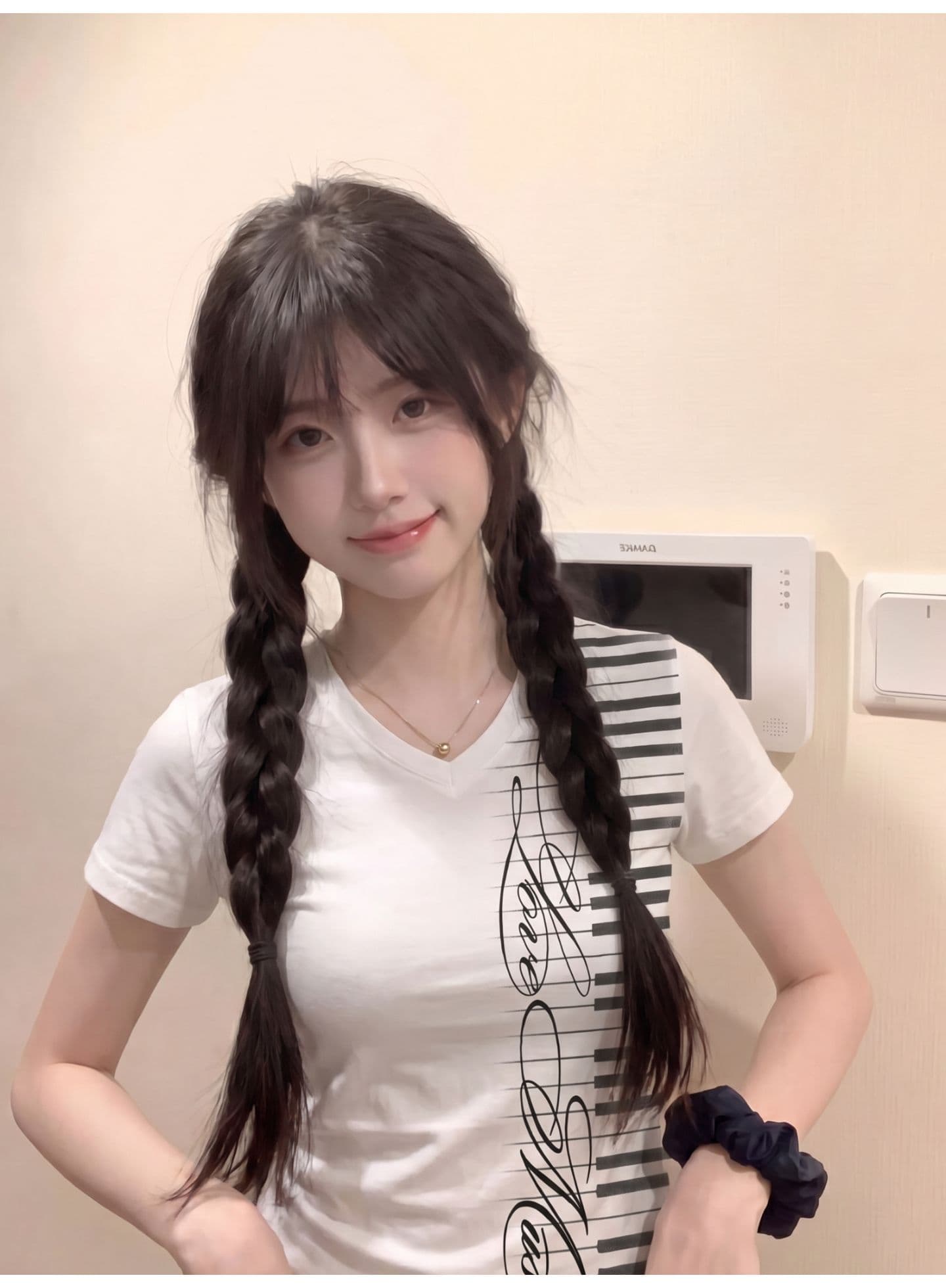 광저우 원단 전후 디지털 직분사 210 그램 95 면 40s 오스트리아 델 피아노 반팔 티셔츠 여성 트렌디 상세 이미지 5
